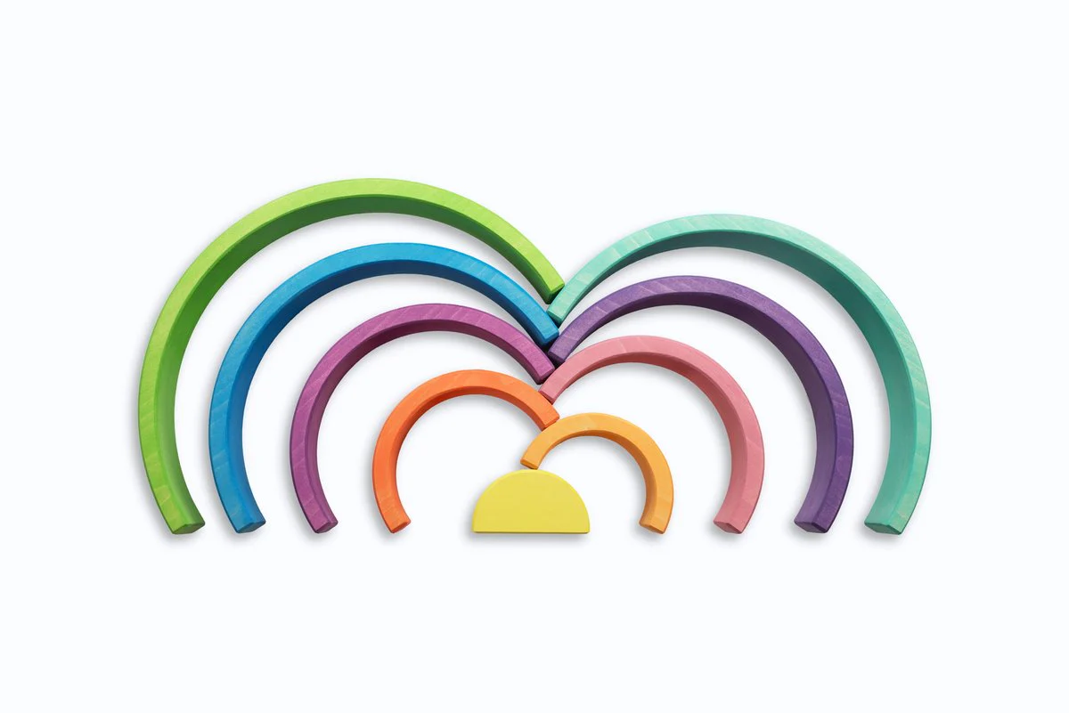 Ocamora 9 Piece Wooden Rainbow Stacker (GREEN) - Image 3