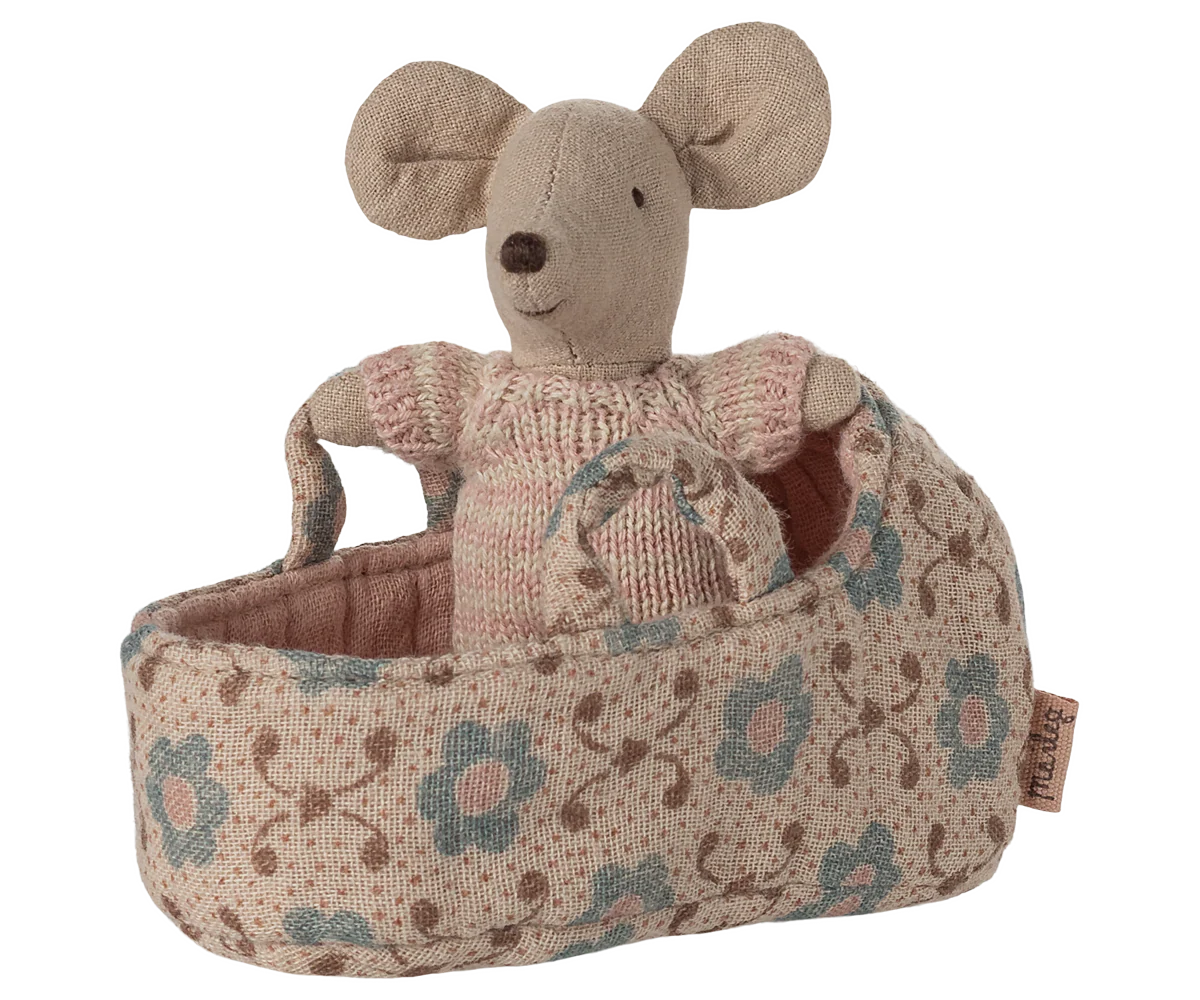 Maileg Baby mouse in carry cot - Rose - Image 3
