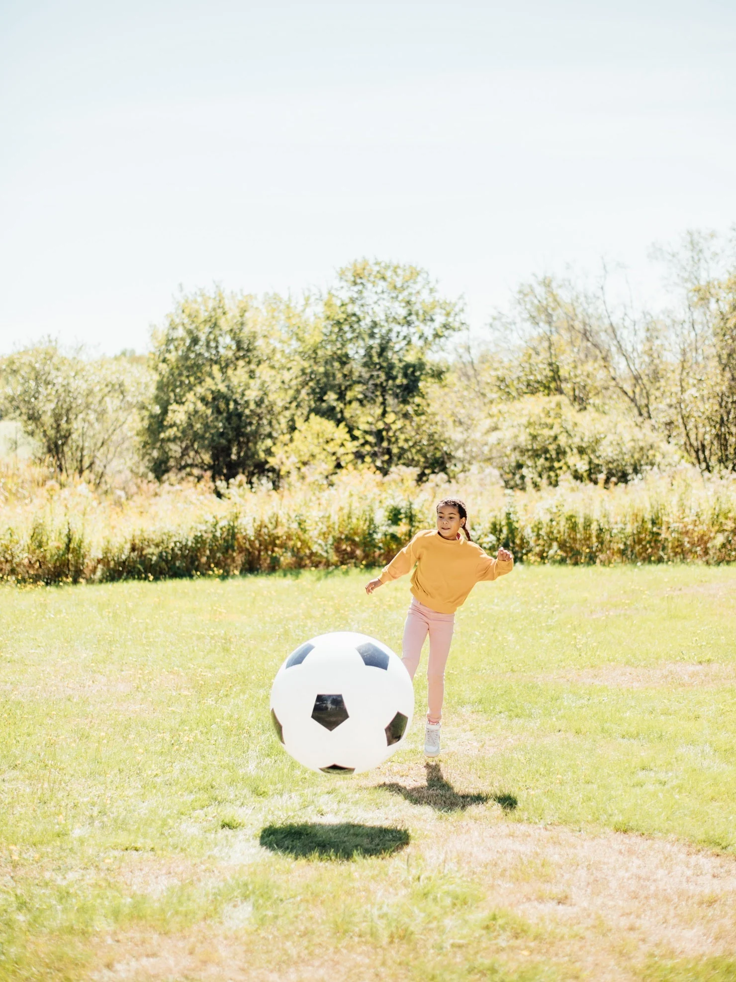 Bijou XL Ultimate Bounce Soccer Ball - Image 5