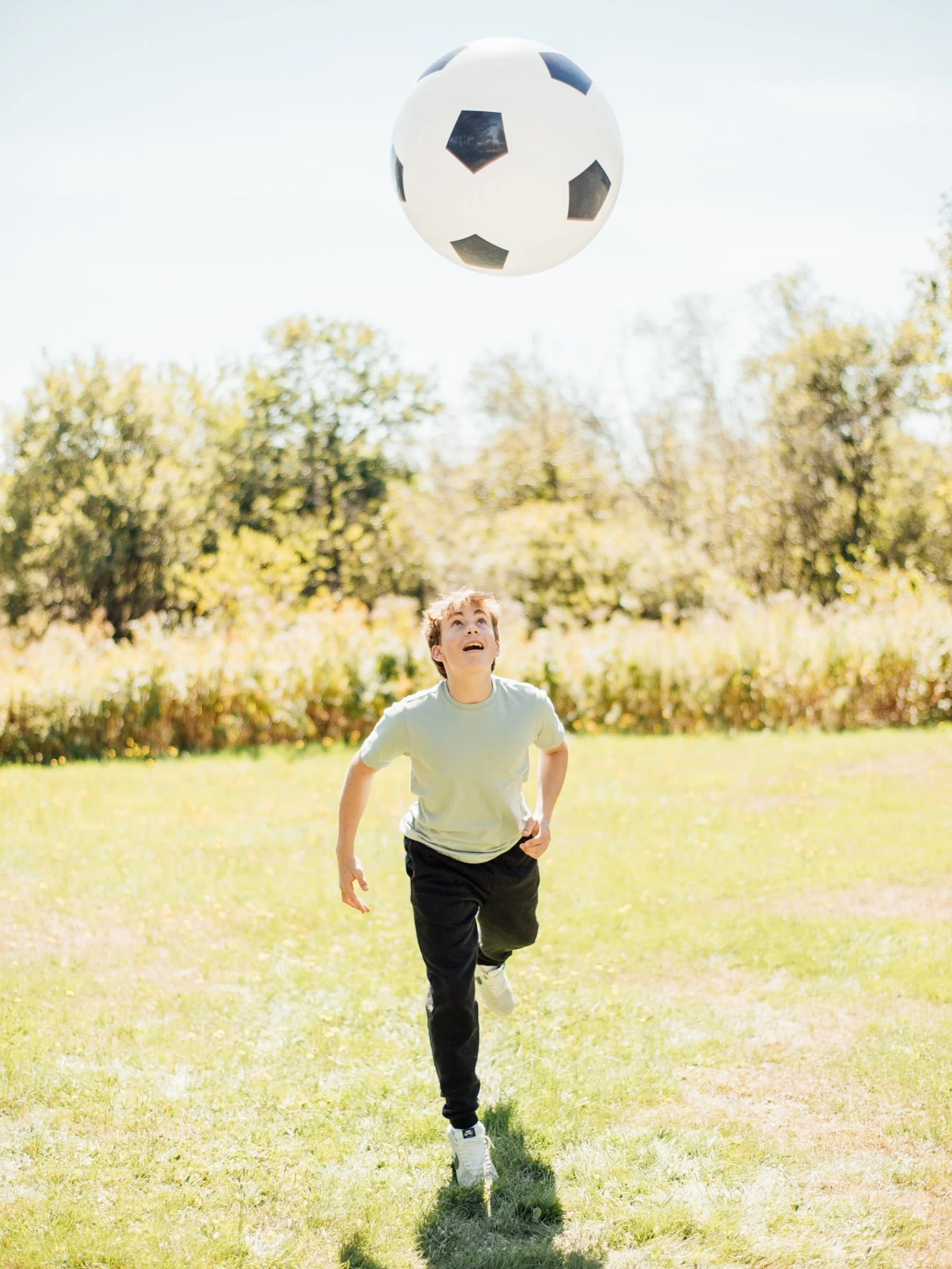 Bijou XL Ultimate Bounce Soccer Ball - Image 6