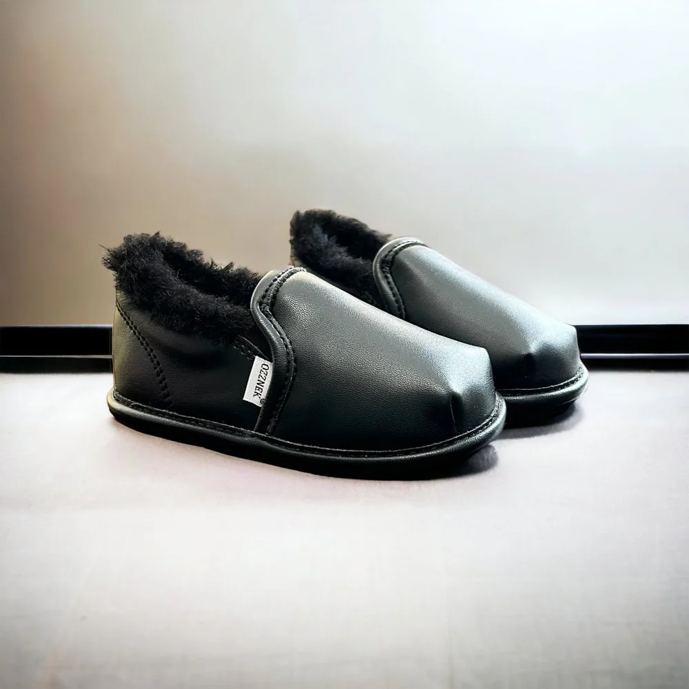 Ozznek Shoes  Black Slip-On Shoe Top with Faux-Fur Lining - Image 5