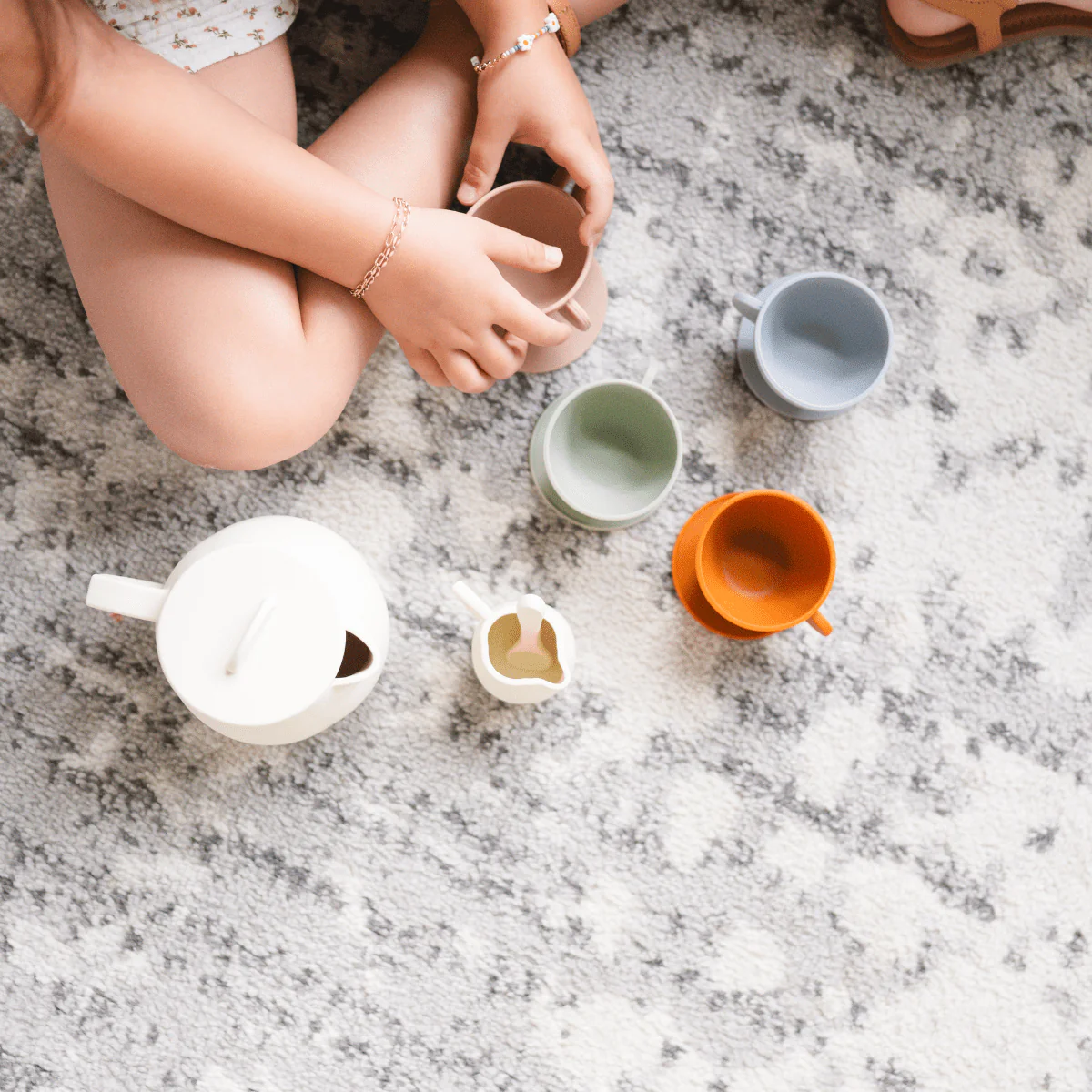 Bug + Bean Silicone Tea Set - Image 6