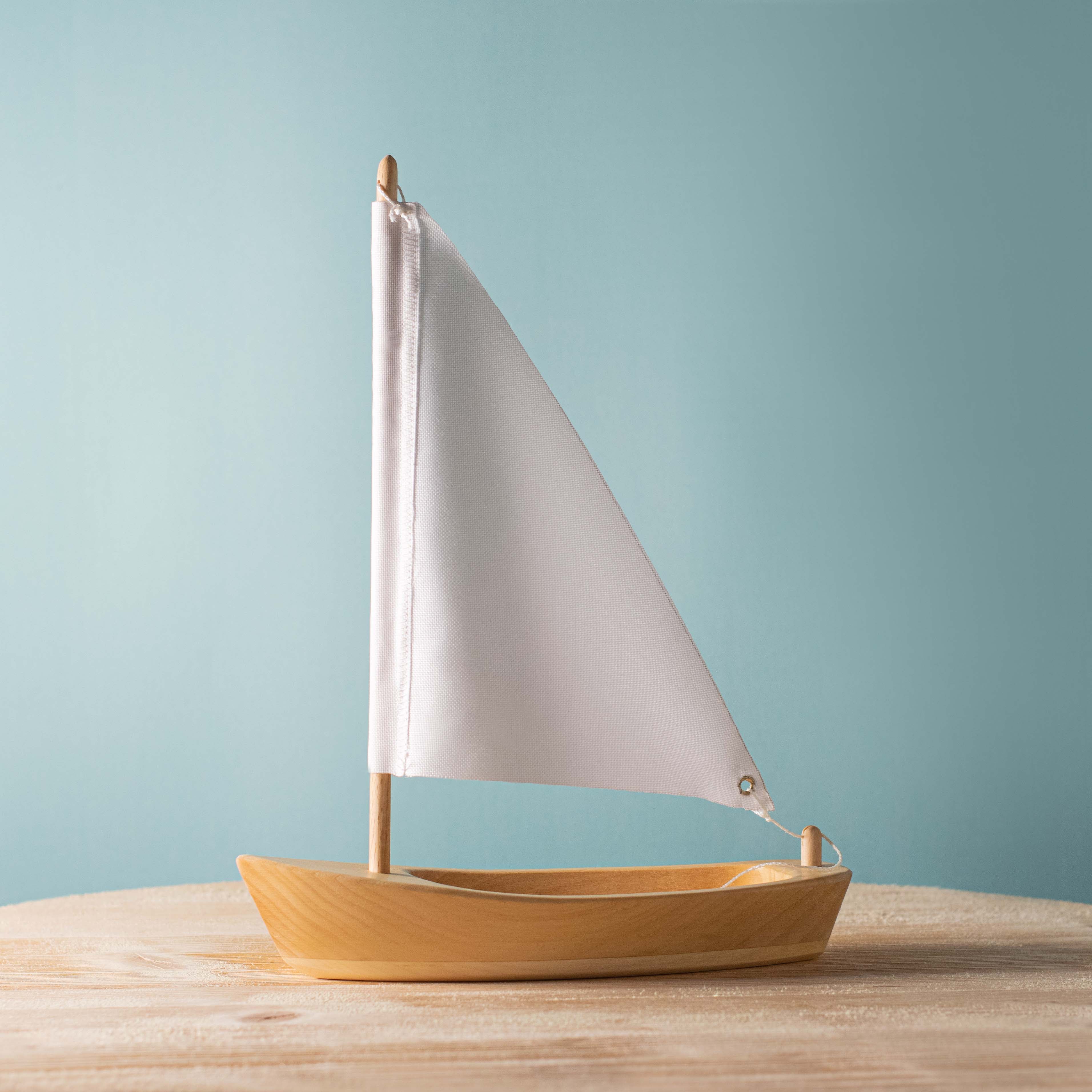 Bumbu Wooden Sailboat - Image 12