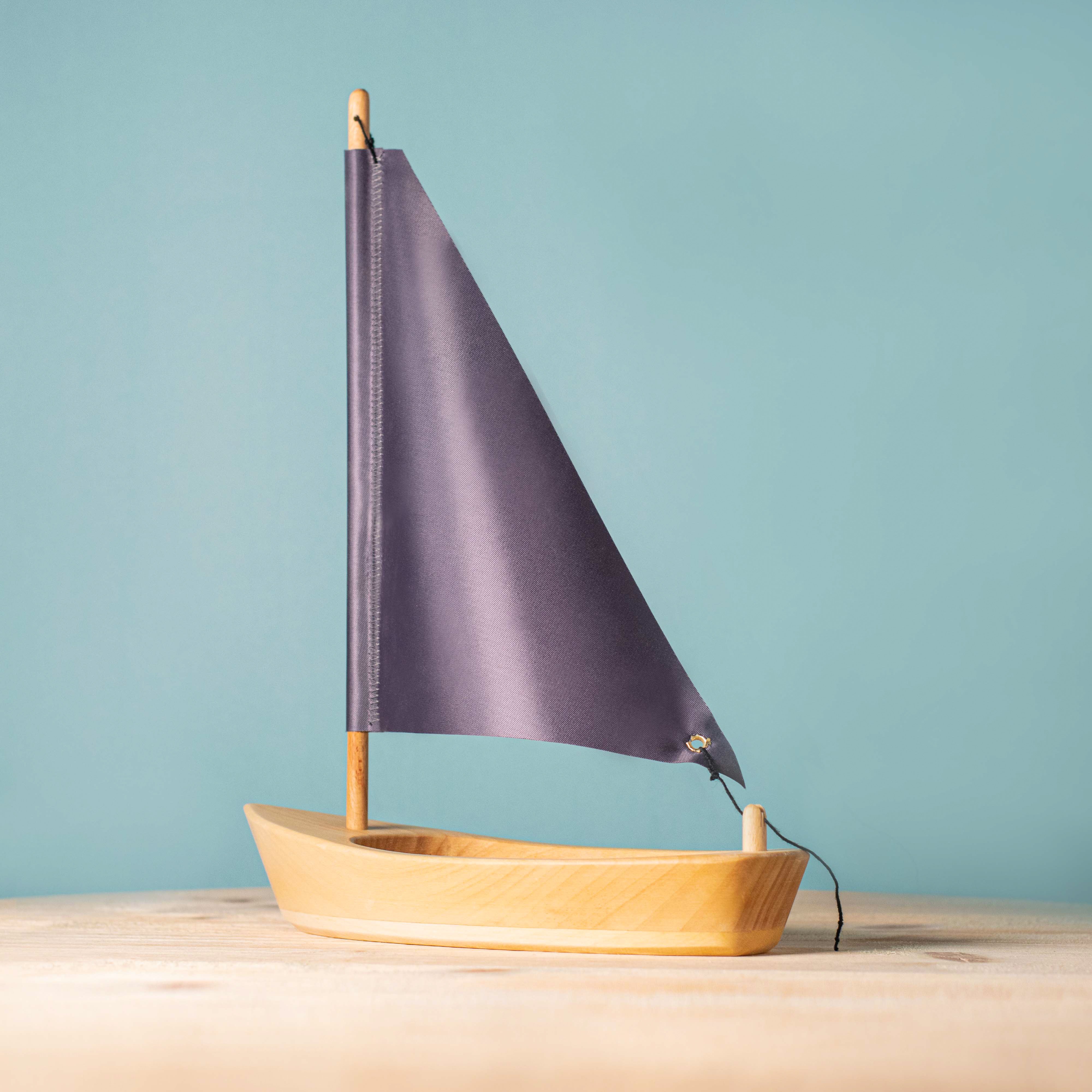 Bumbu Wooden Sailboat - Image 5