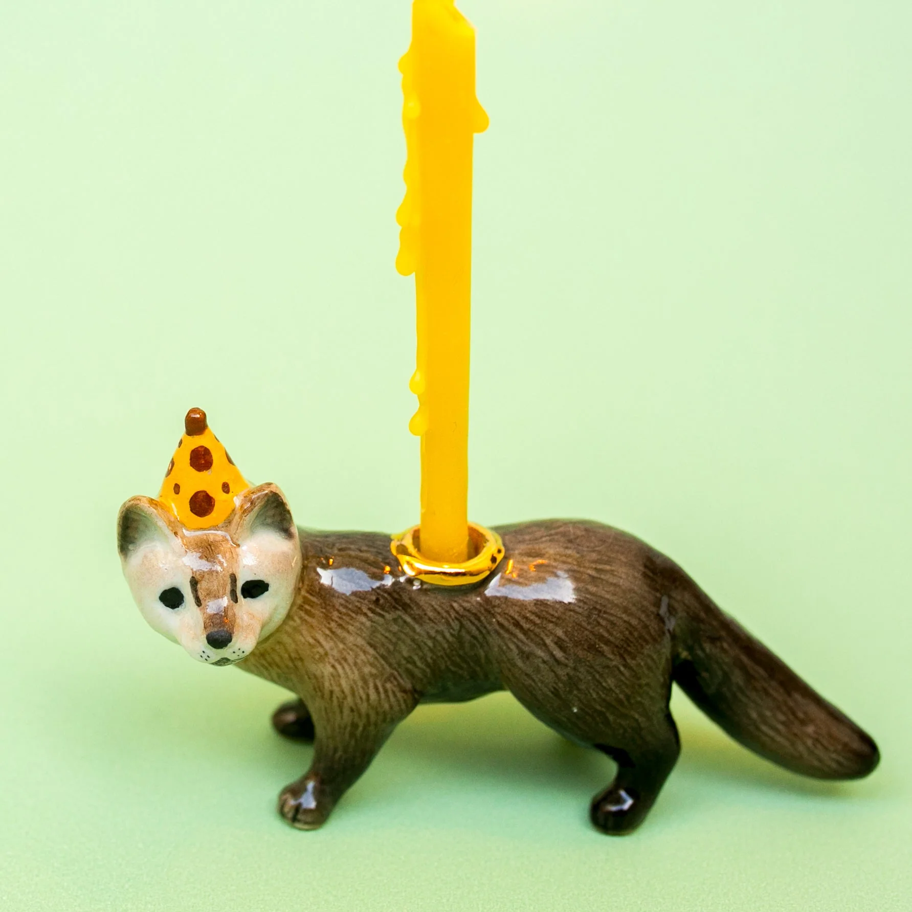Camp Hollow Mink Cake Topper - Image 2