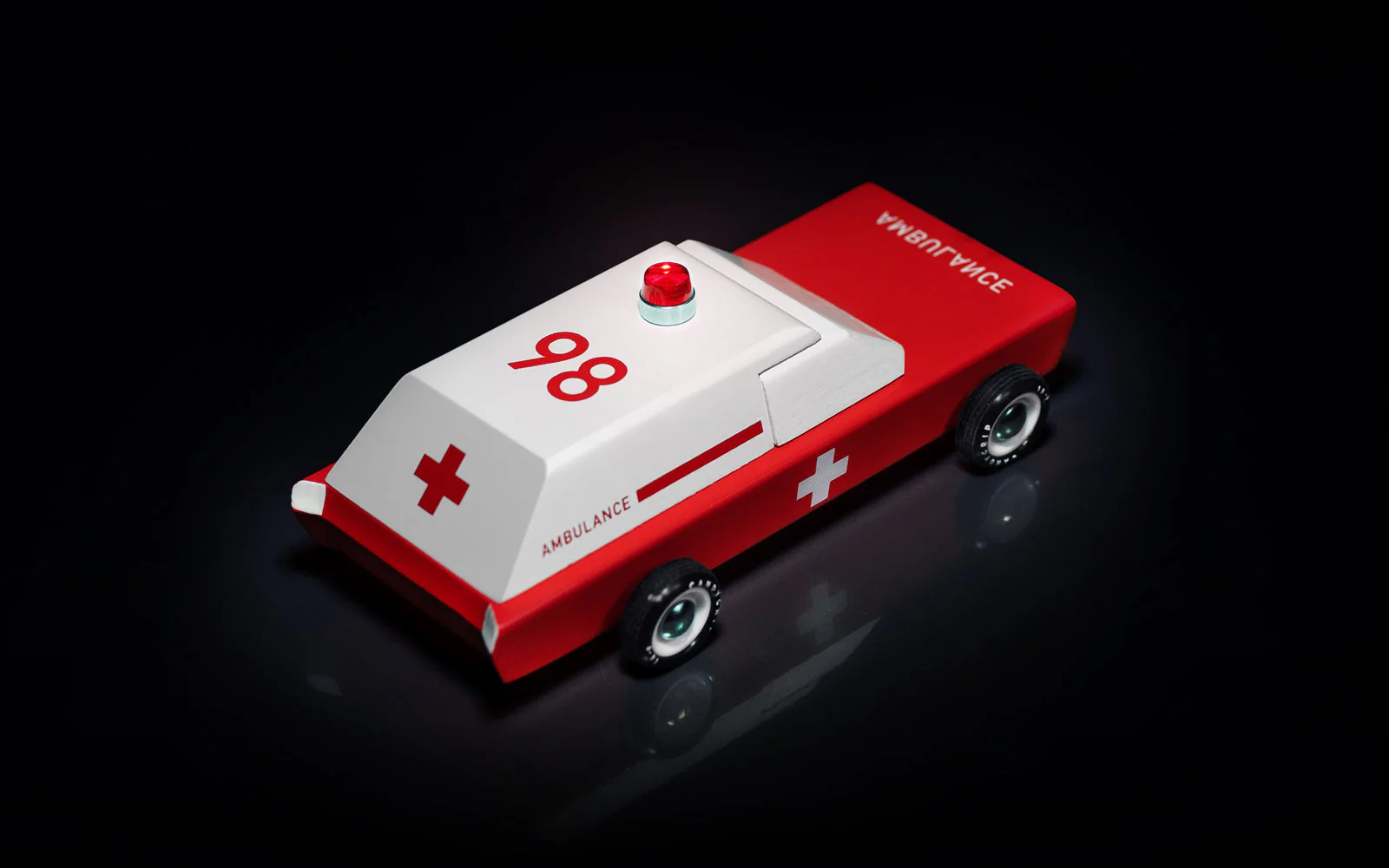 Candylab Ambulance Wagon - Image 7
