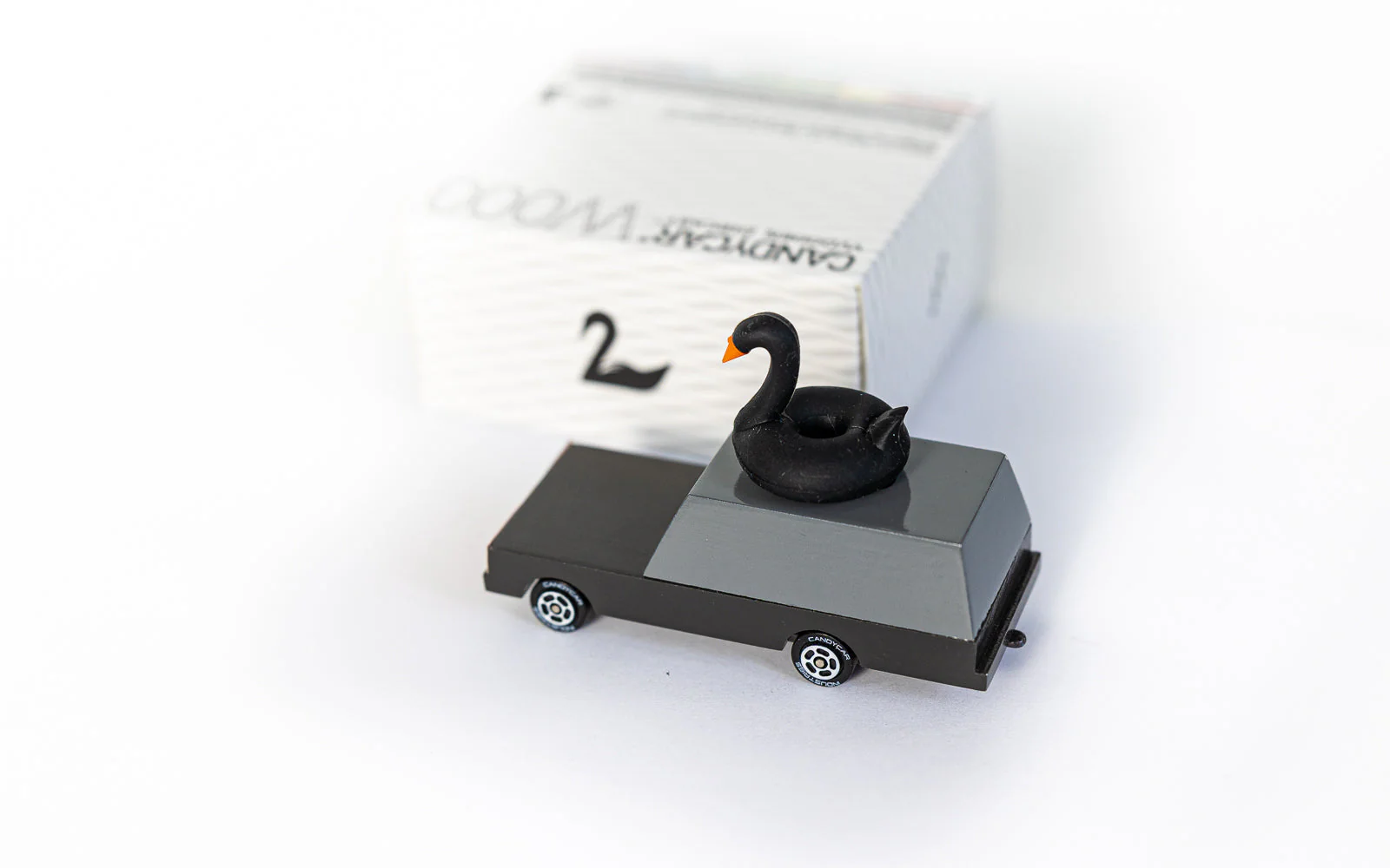 Candylab Black Swan Wagon - Image 3