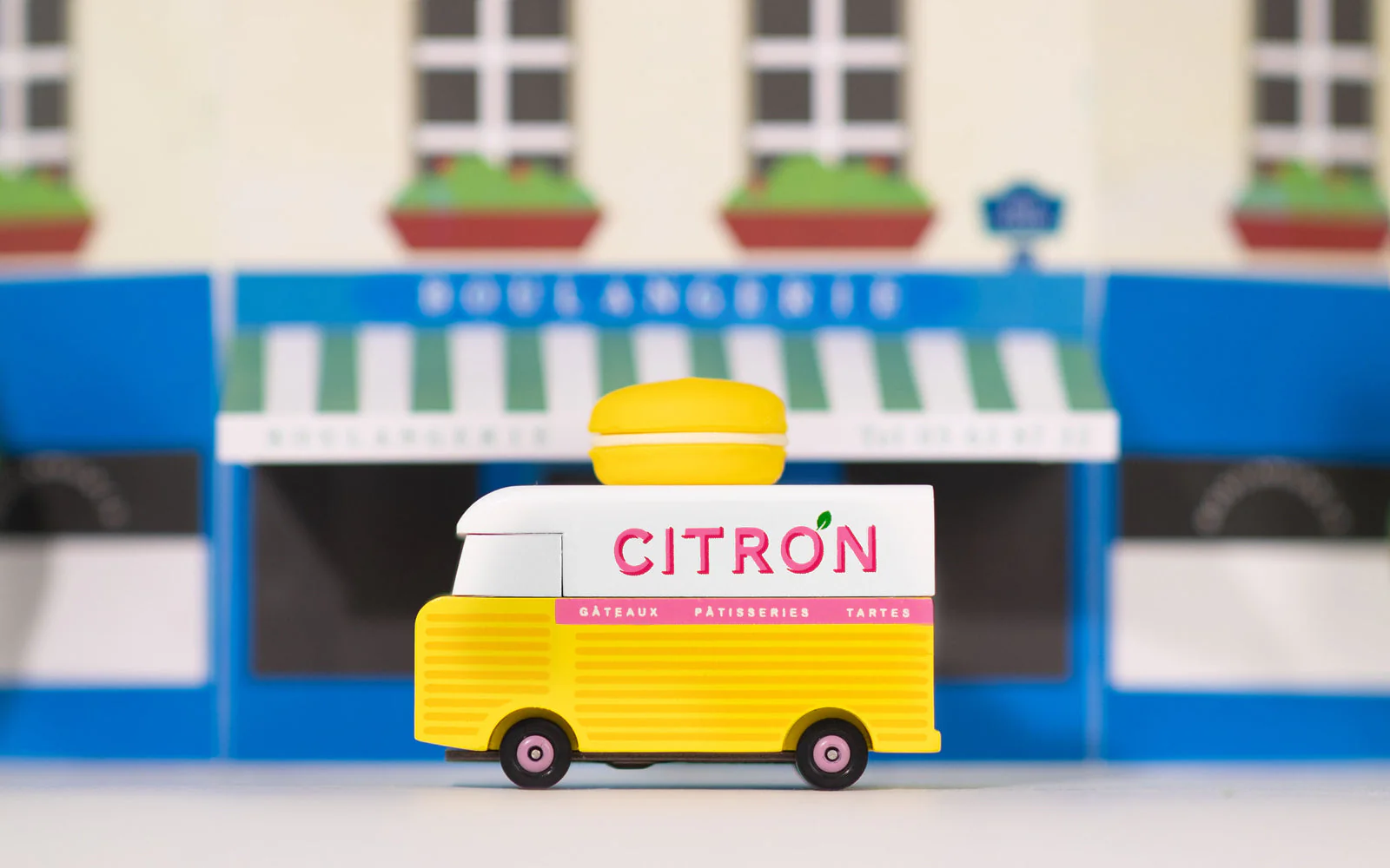 Candylab Citron Macaron Van - Image 4