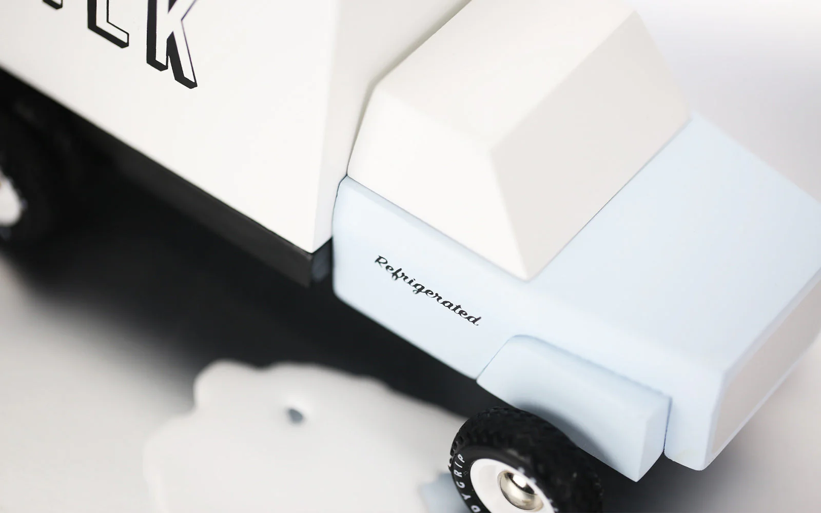Candylab Milk Truck - Image 5