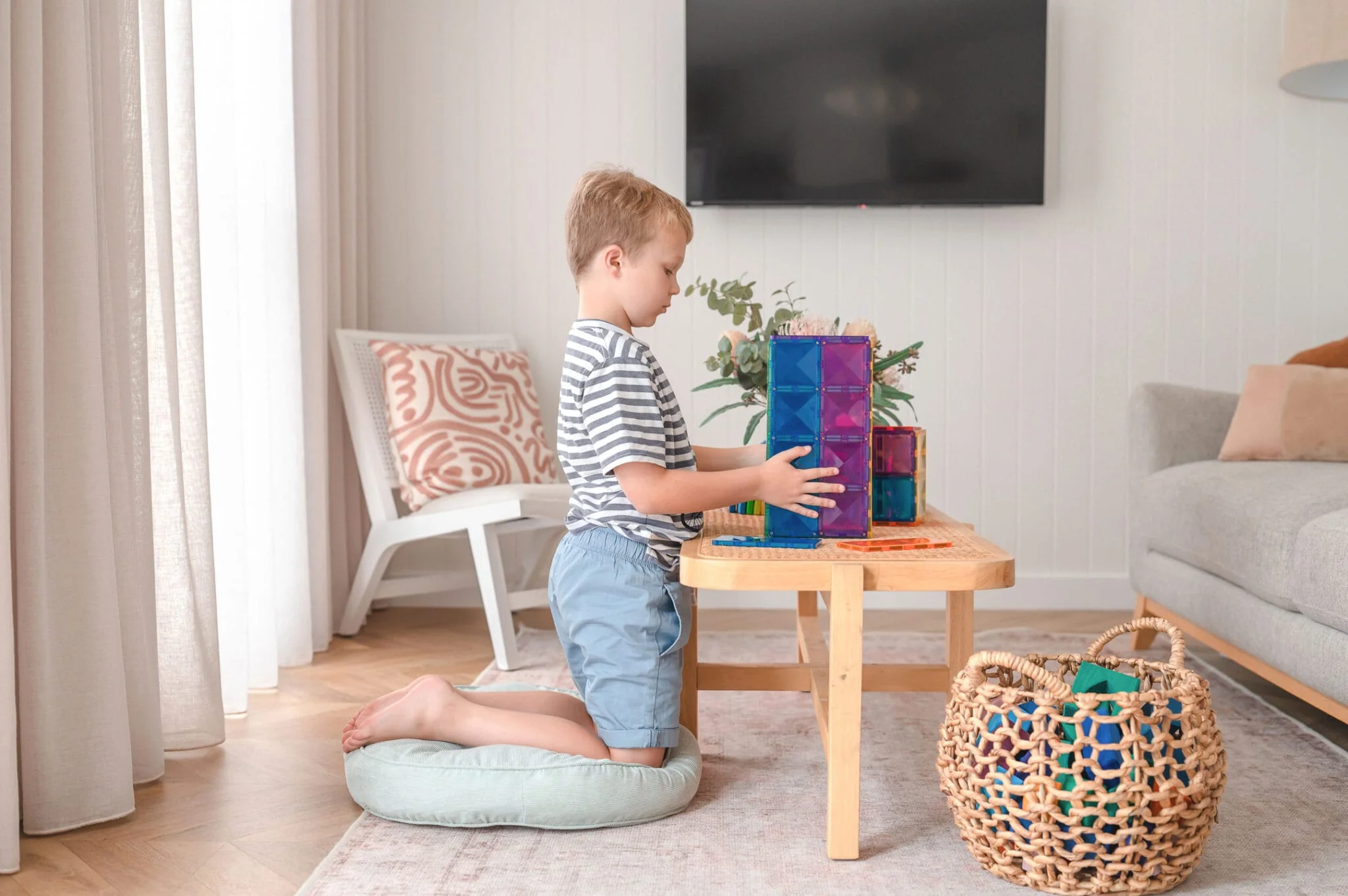 Connetix Magnetic Tiles | Rainbow Rectangle Pack (18 pcs) - Image 5
