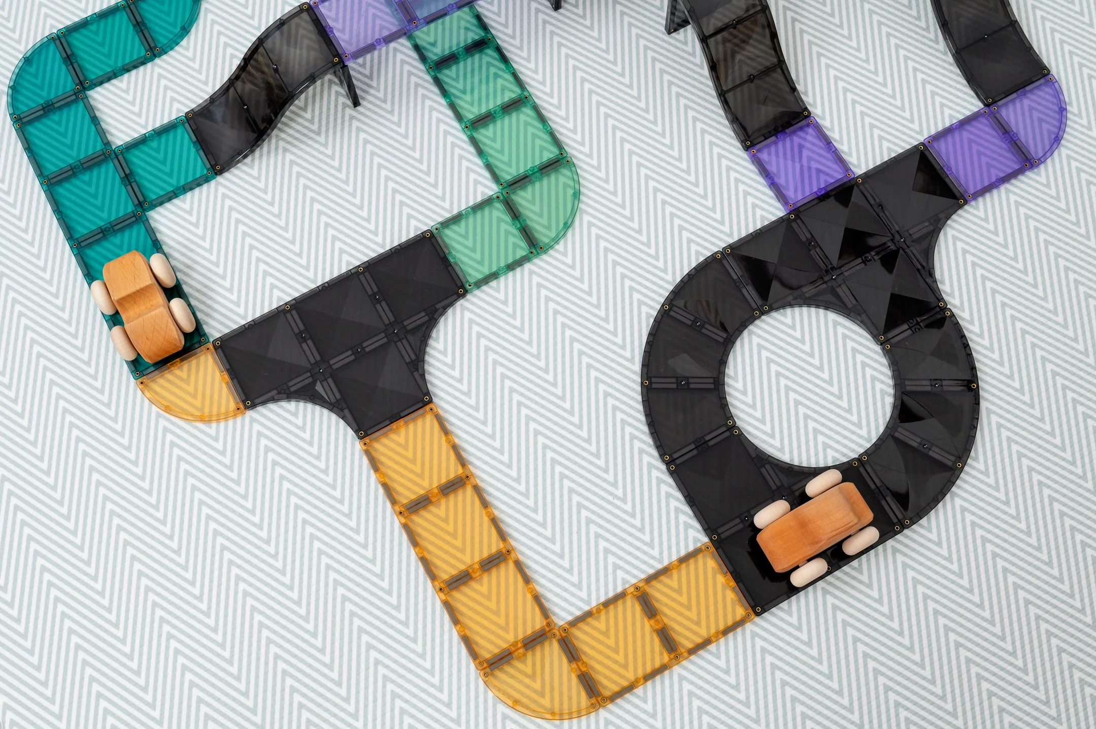 Connetix Magnetic Tiles | Ramps & Intersections (16 pcs) - Image 13