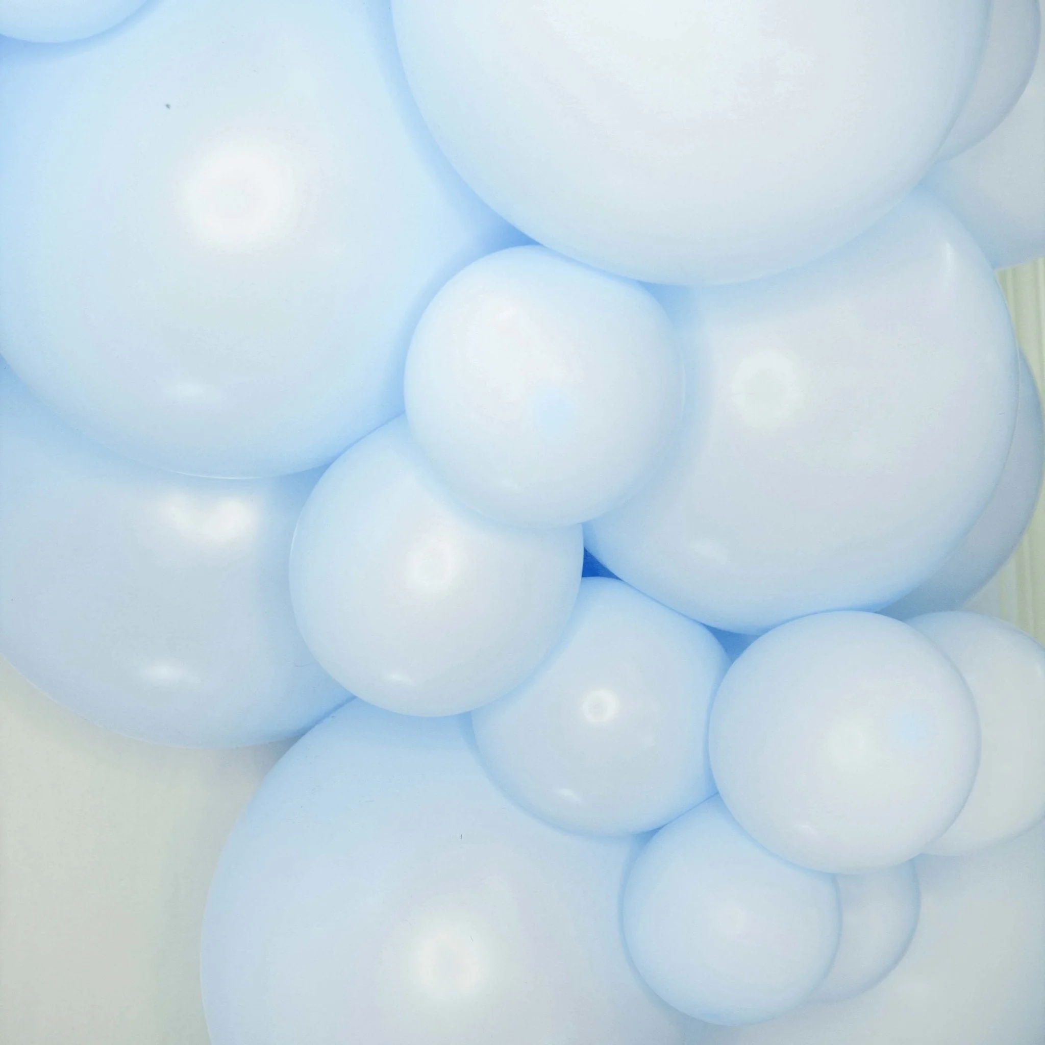 Ellie's Party Supply Blue Balloon Garland - Image 3