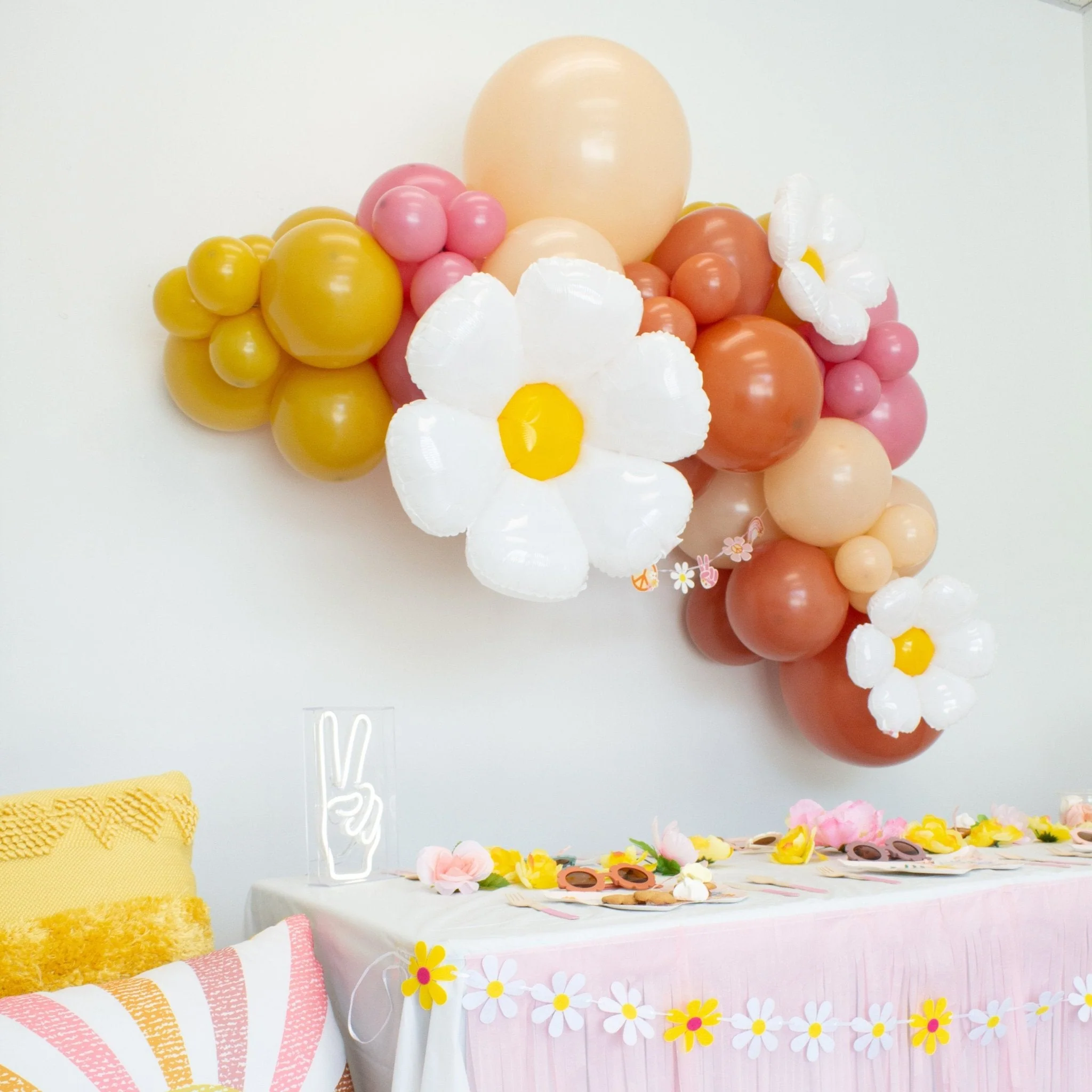 Ellie's Party Supply Groovy Balloon Garland Kit – Retro Party Decor - Image 6