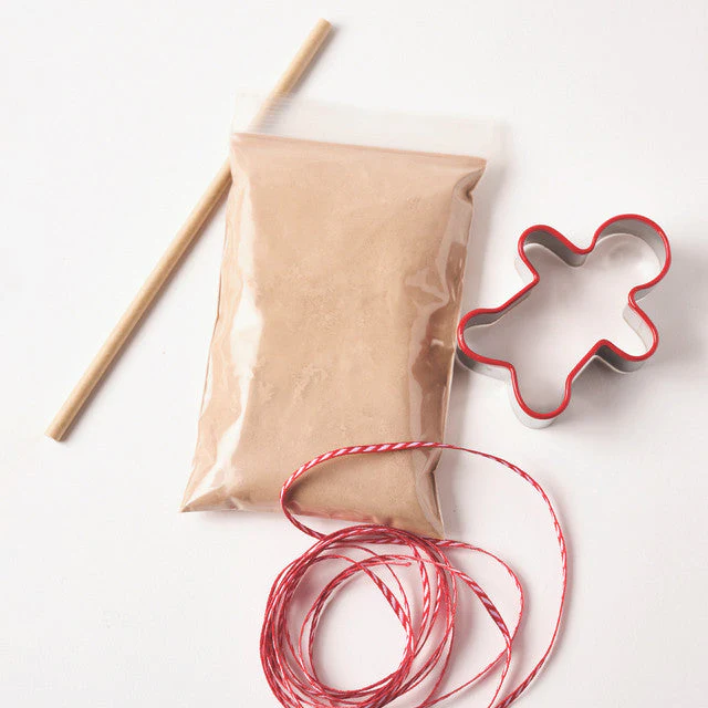 Elseware Unplug Gingerbread Christmas Ornament Kit – DIY Craft - Image 3