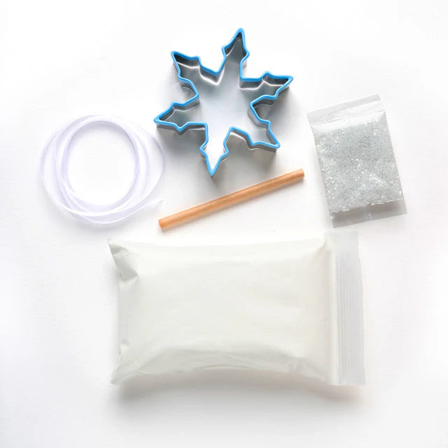 Elseware Unplug Snowflake Christmas Ornament Kit – DIY Craft - Image 3