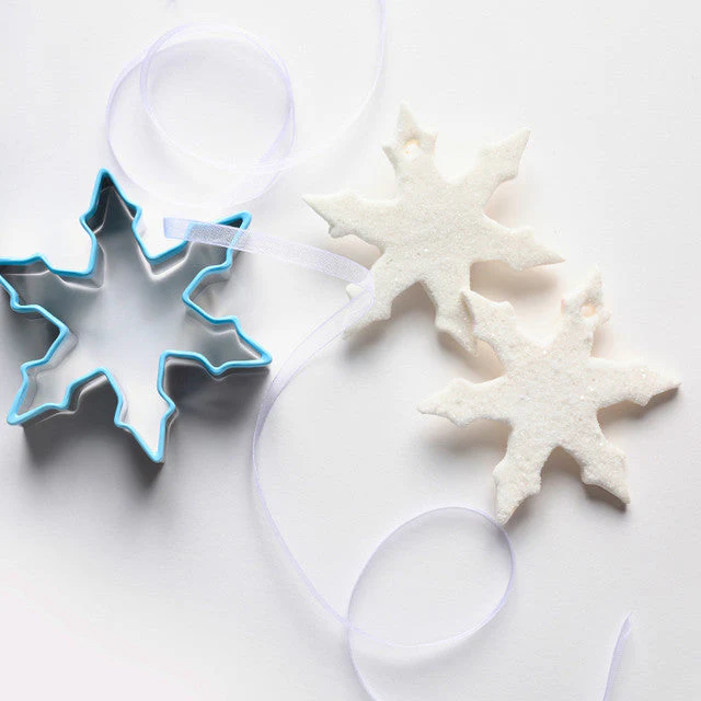 Elseware Unplug Snowflake Christmas Ornament Kit – DIY Craft - Image 5