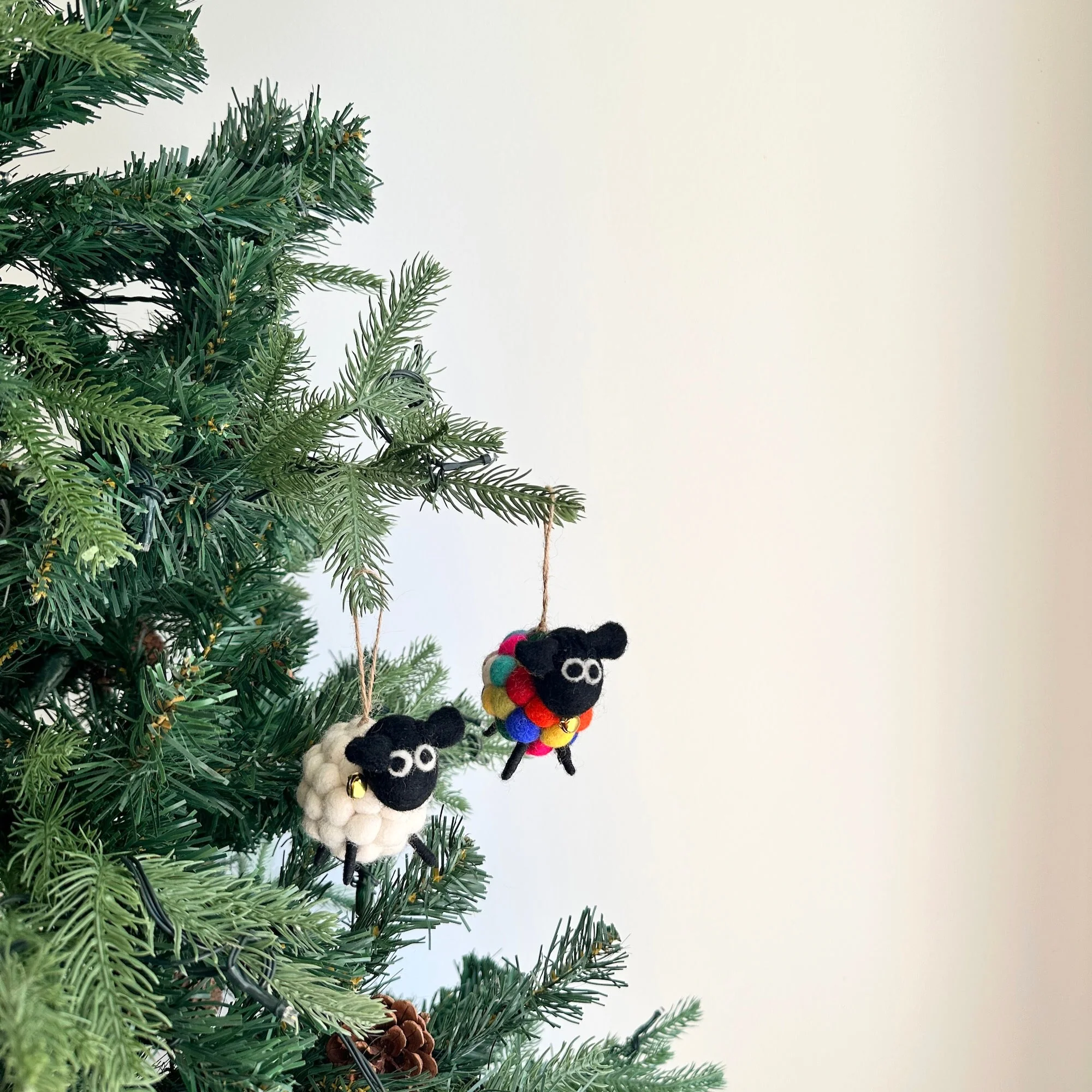 Ganapati Crafts Co. Felt Ornament - Pompom Ball Mini Sheep - Image 2