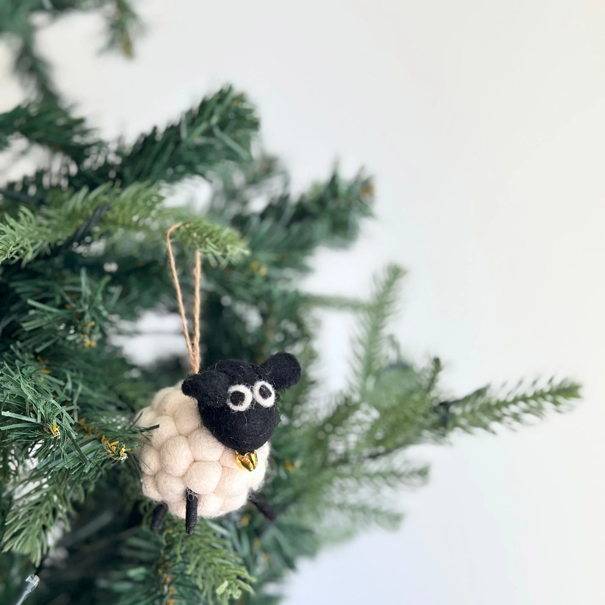Ganapati Crafts Co. Felt Ornament - Pompom Ball Mini Sheep - Image 4