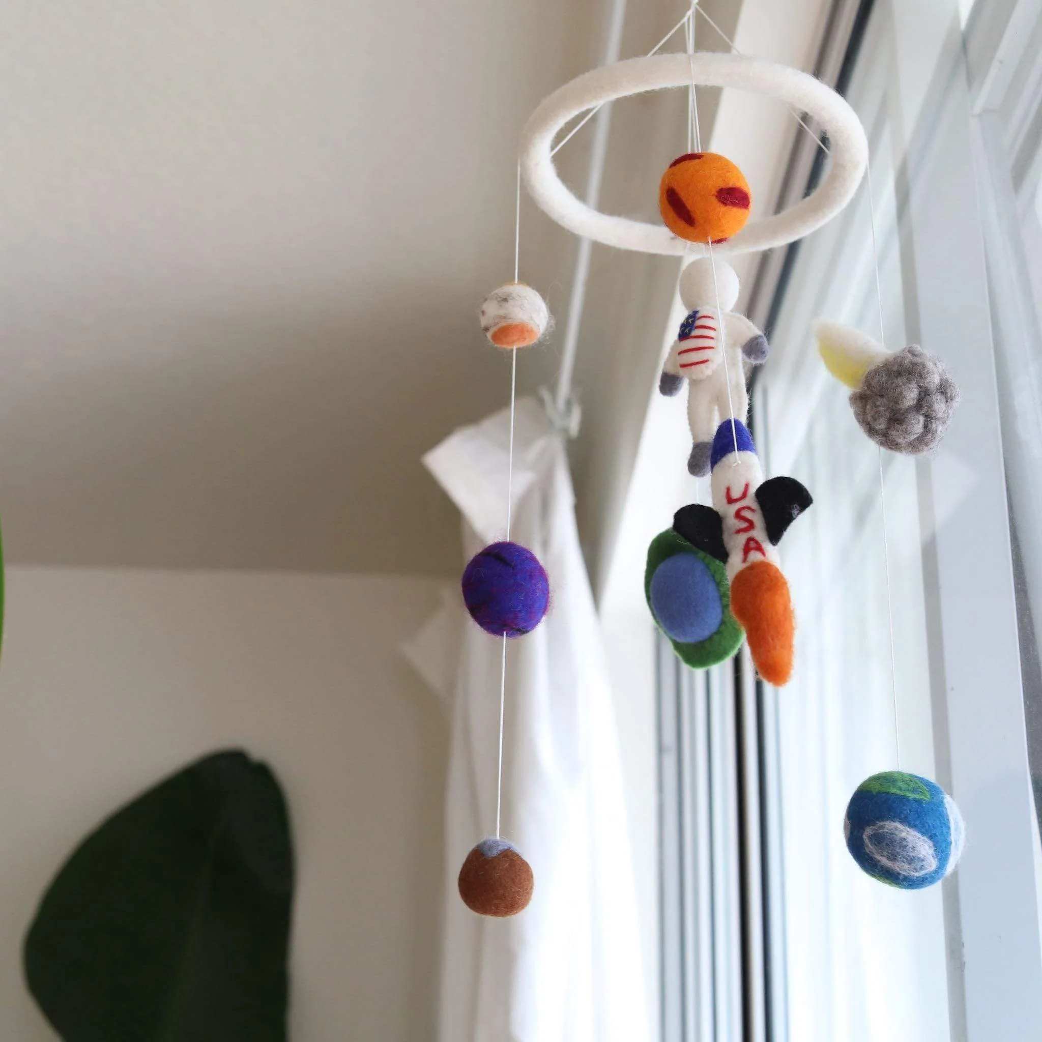 Ganapati Crafts Co. Felt Spaceman Baby Mobile - Image 8