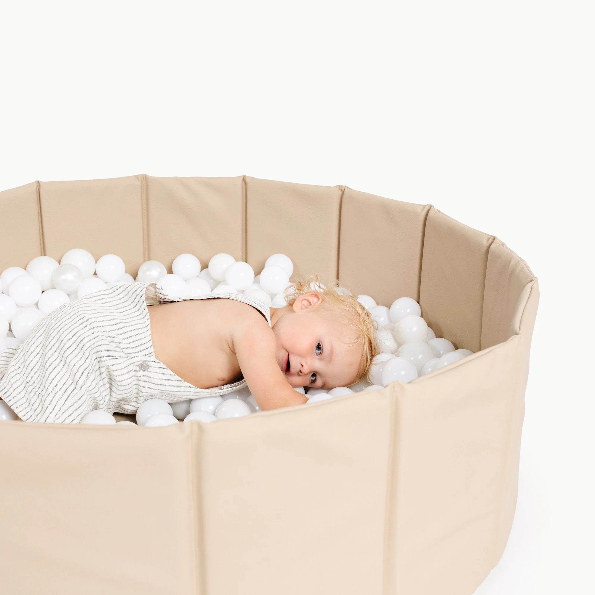 Gathre Ball Pit - Image 18