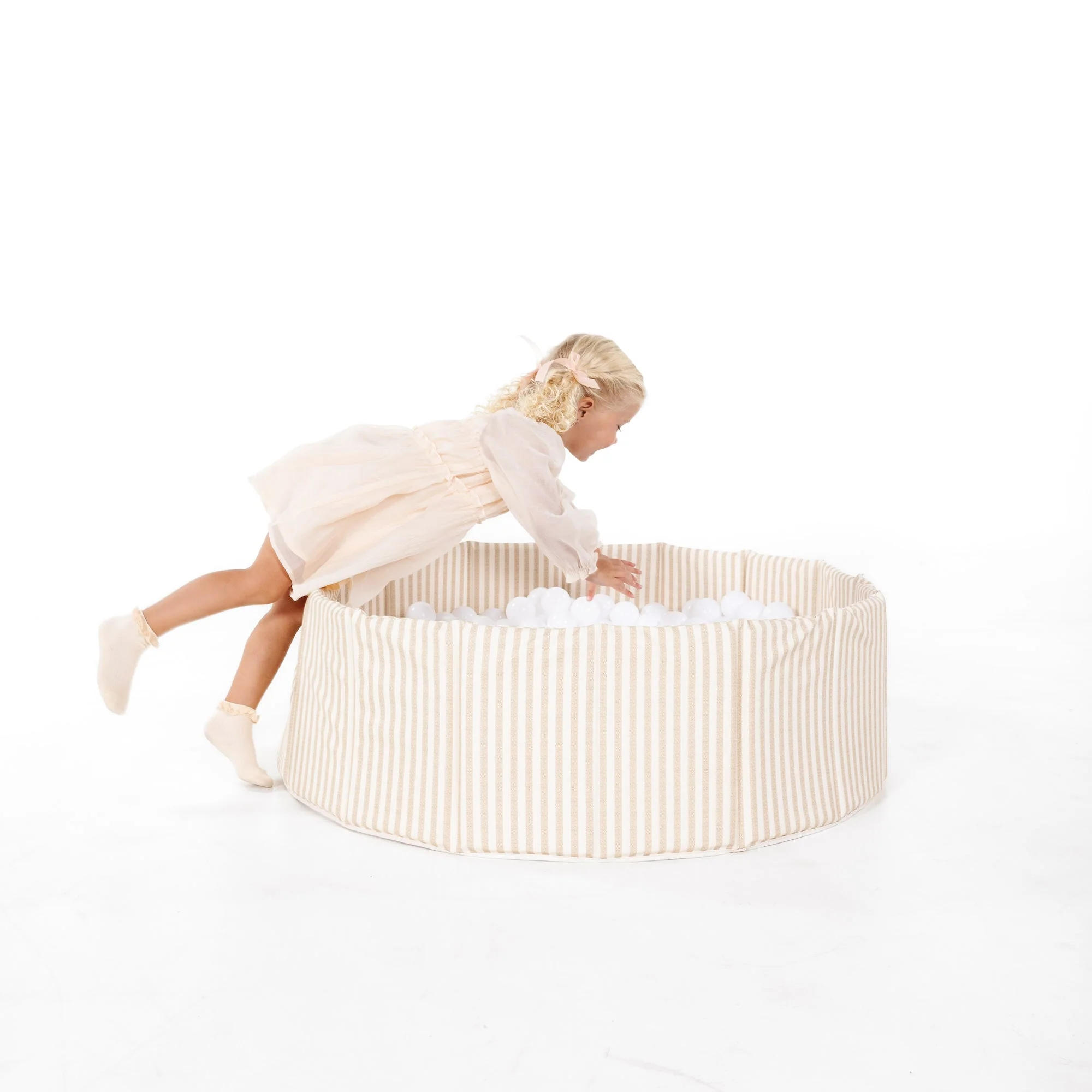 Gathre Ball Pit - Image 21