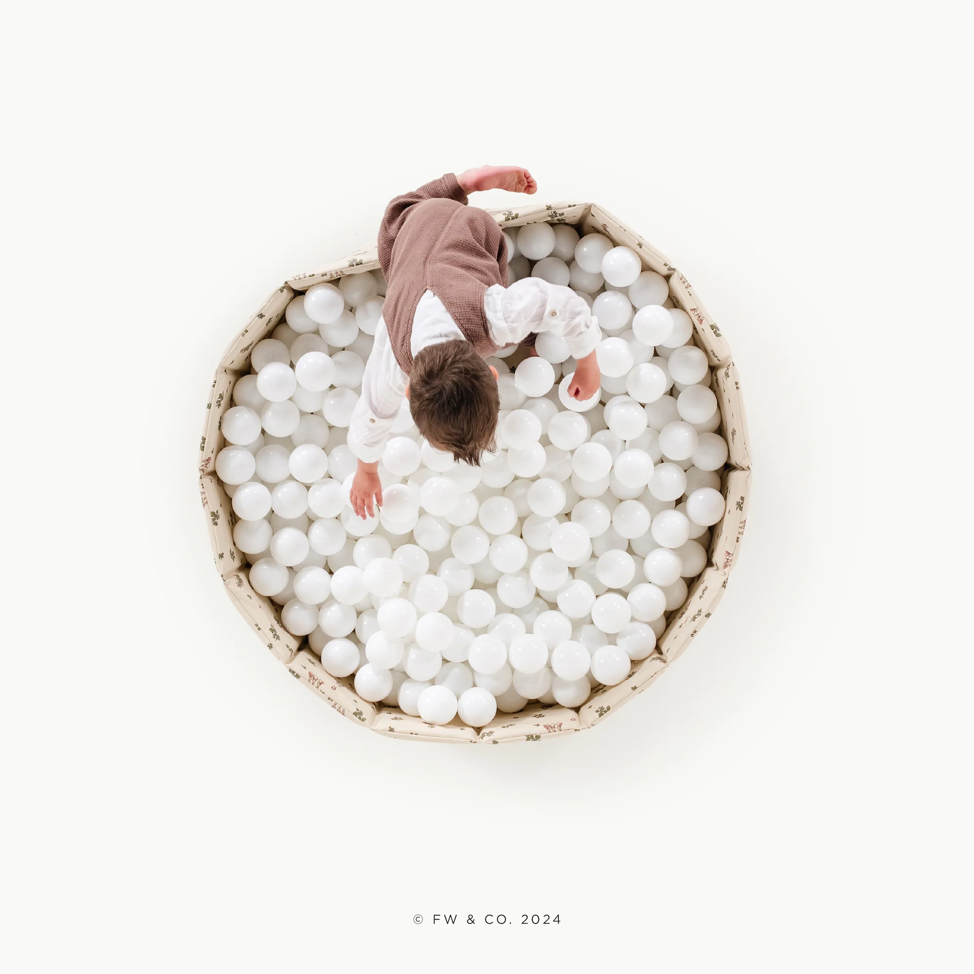 Gathre Ball Pit - Image 25