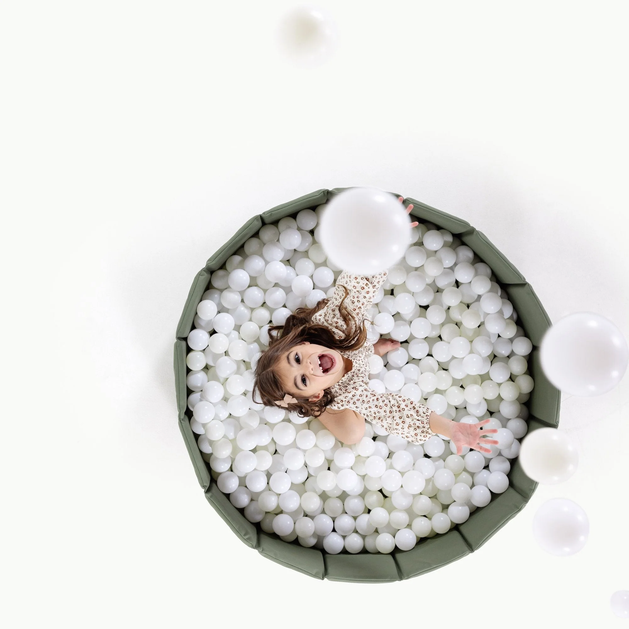 Gathre Ball Pit - Image 3