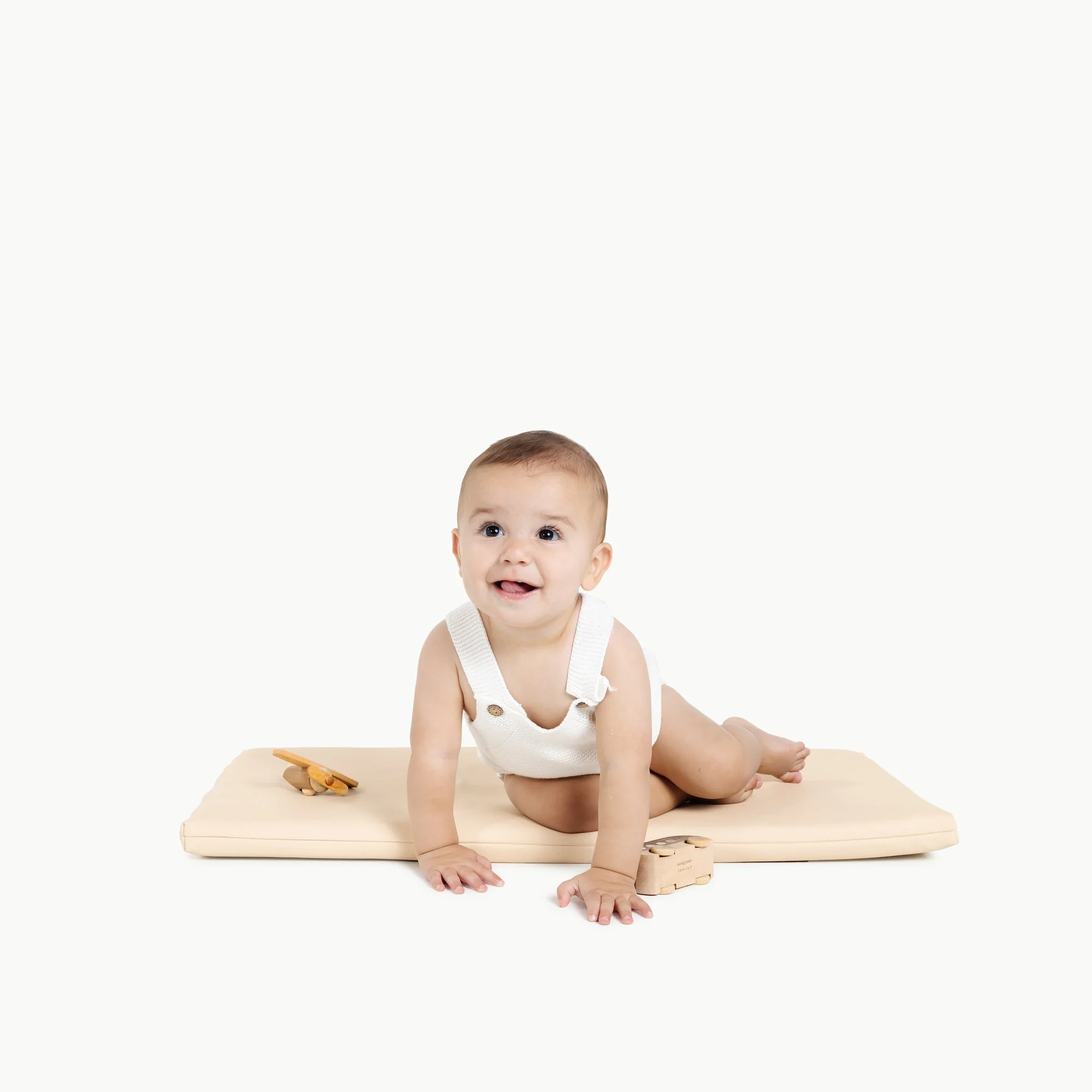 Gathre Padded Changing Mat - Image 34