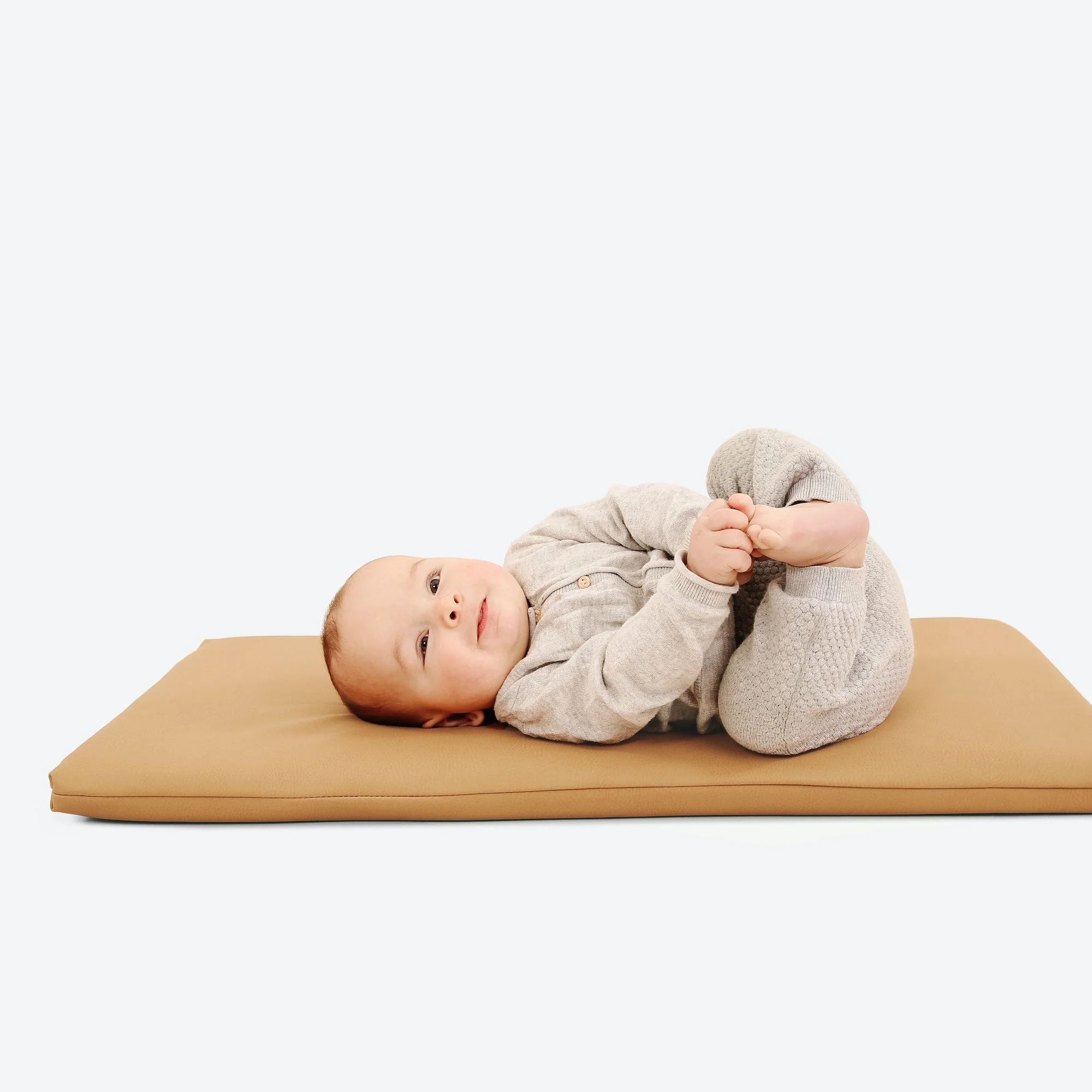 Gathre Padded Changing Mat - Image 43