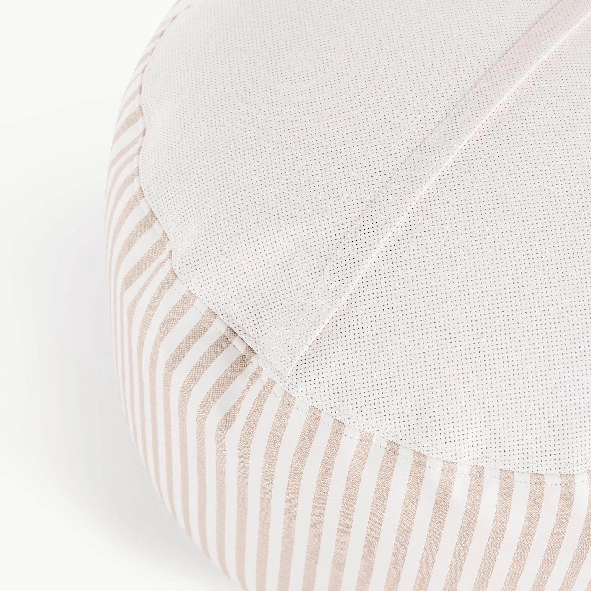 Gathre Pouf - Image 46