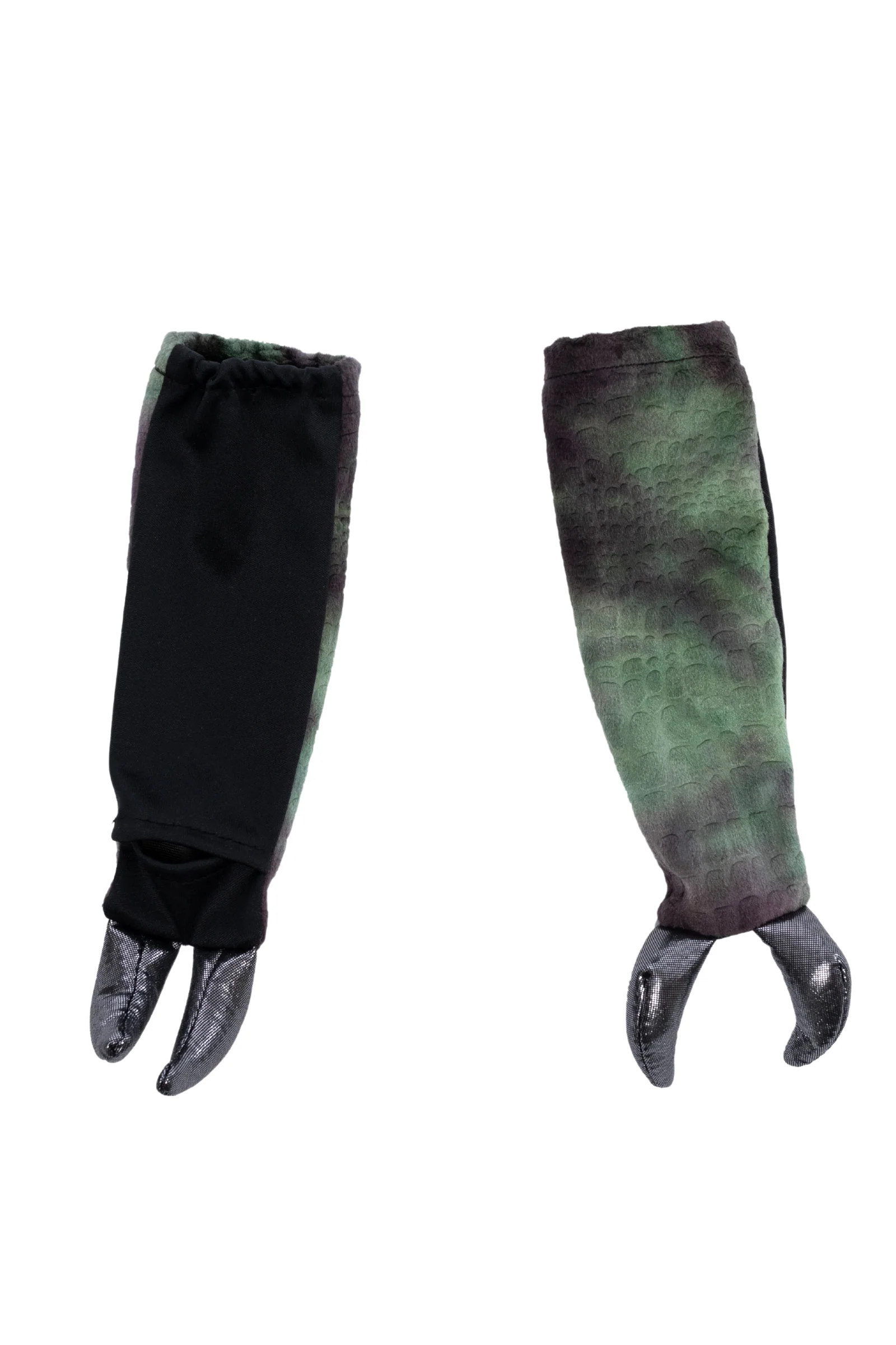 Great Pretenders Grandasaurus Dilophosaurus Cape with Claws - Image 12