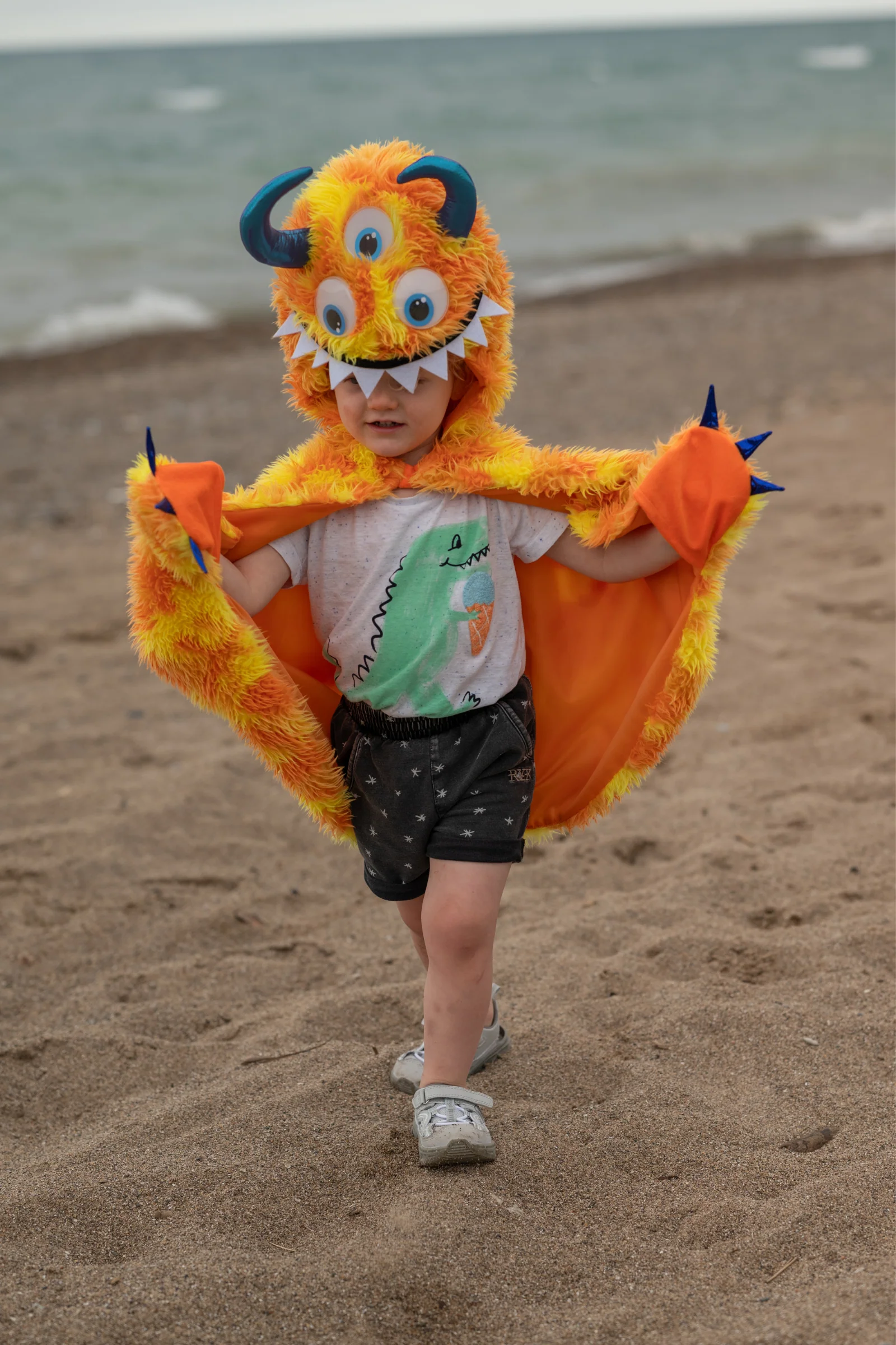 Great Pretenders Monster Cape - Image 6