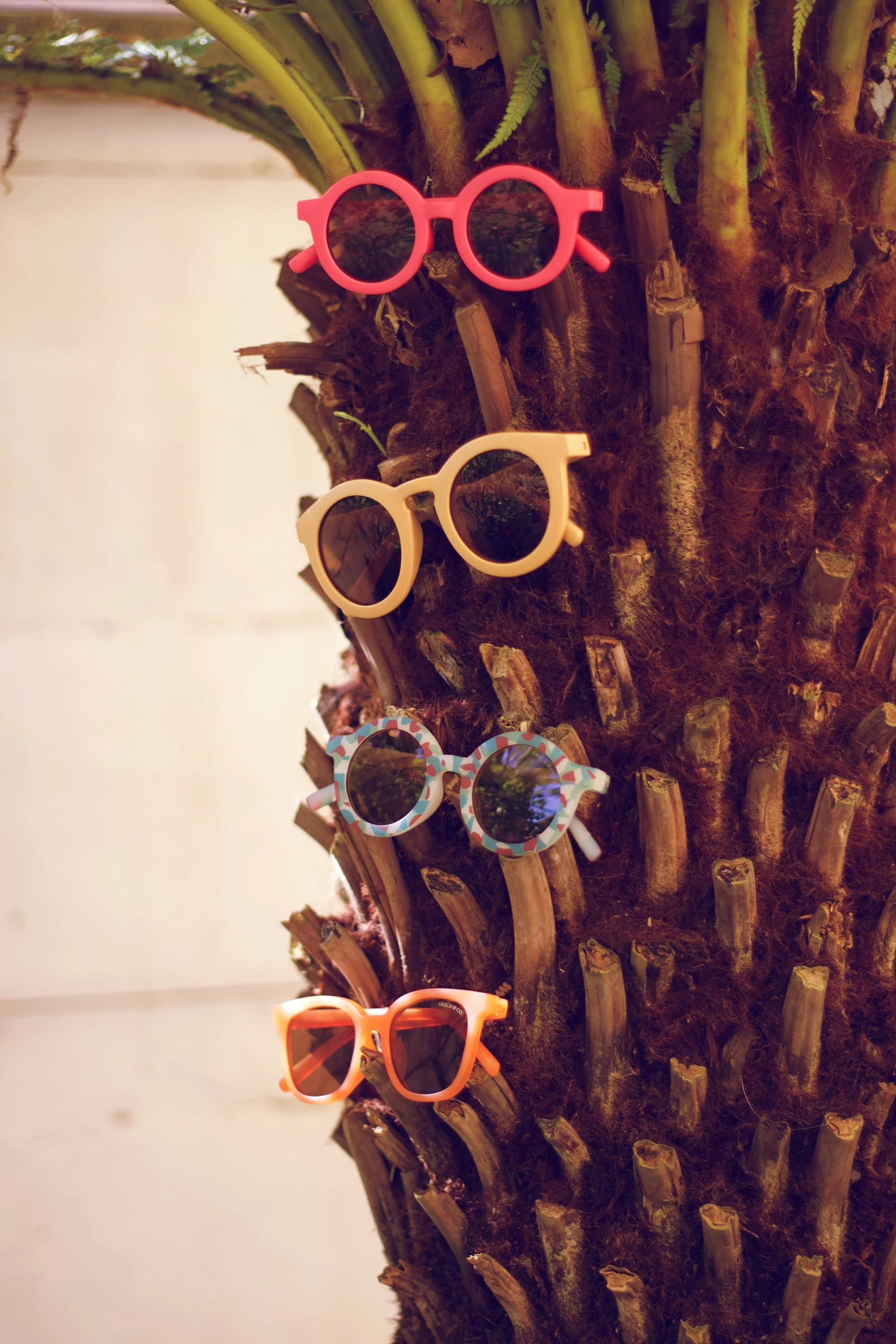 GRECH & CO. Classic Wayfarer Sustainable Sunglasses | Bio-Based · Bendable · Polarized | Child | 3-8 Y - Image 21