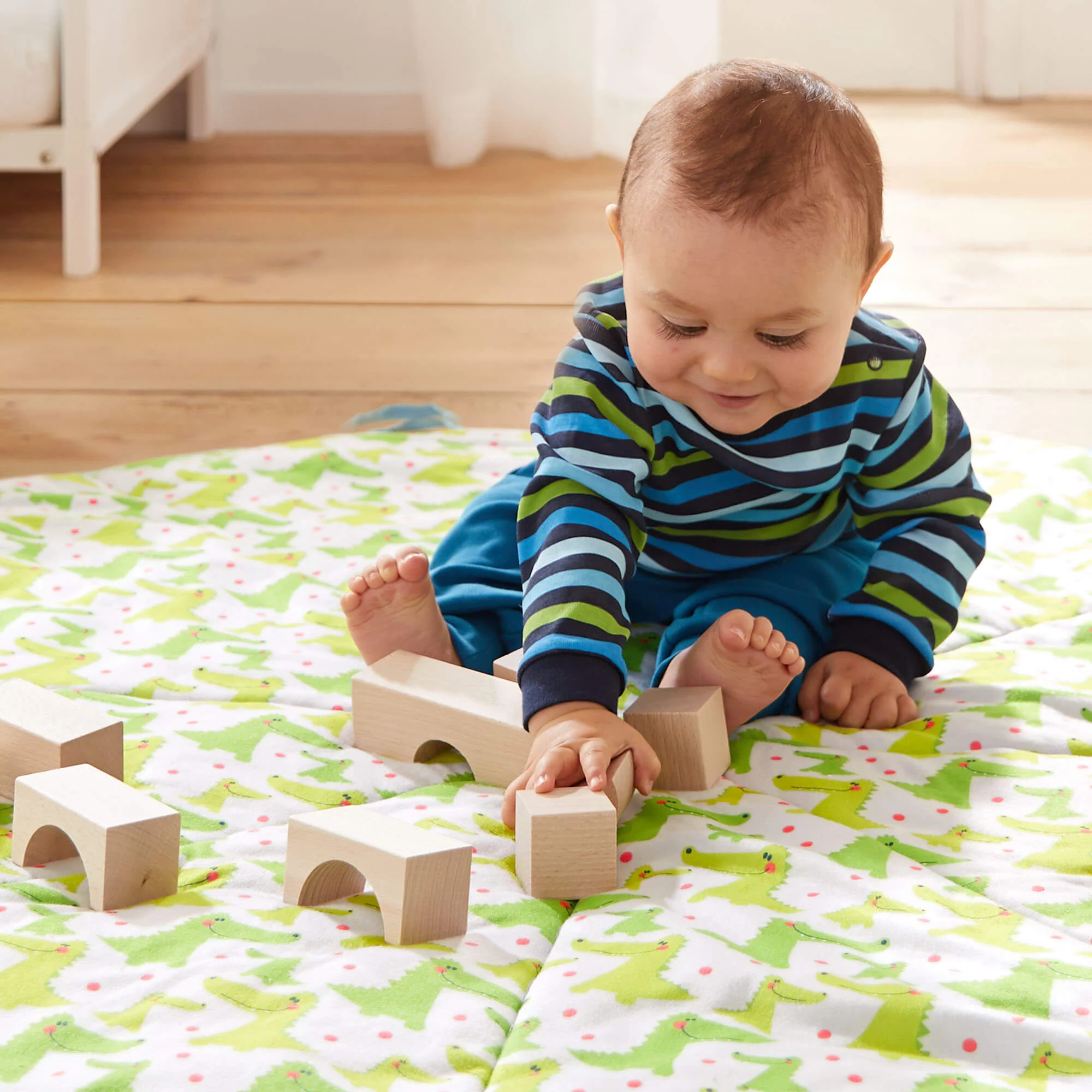 HABA Basic Building Blocks 26 Piece Starter Set - Image 4