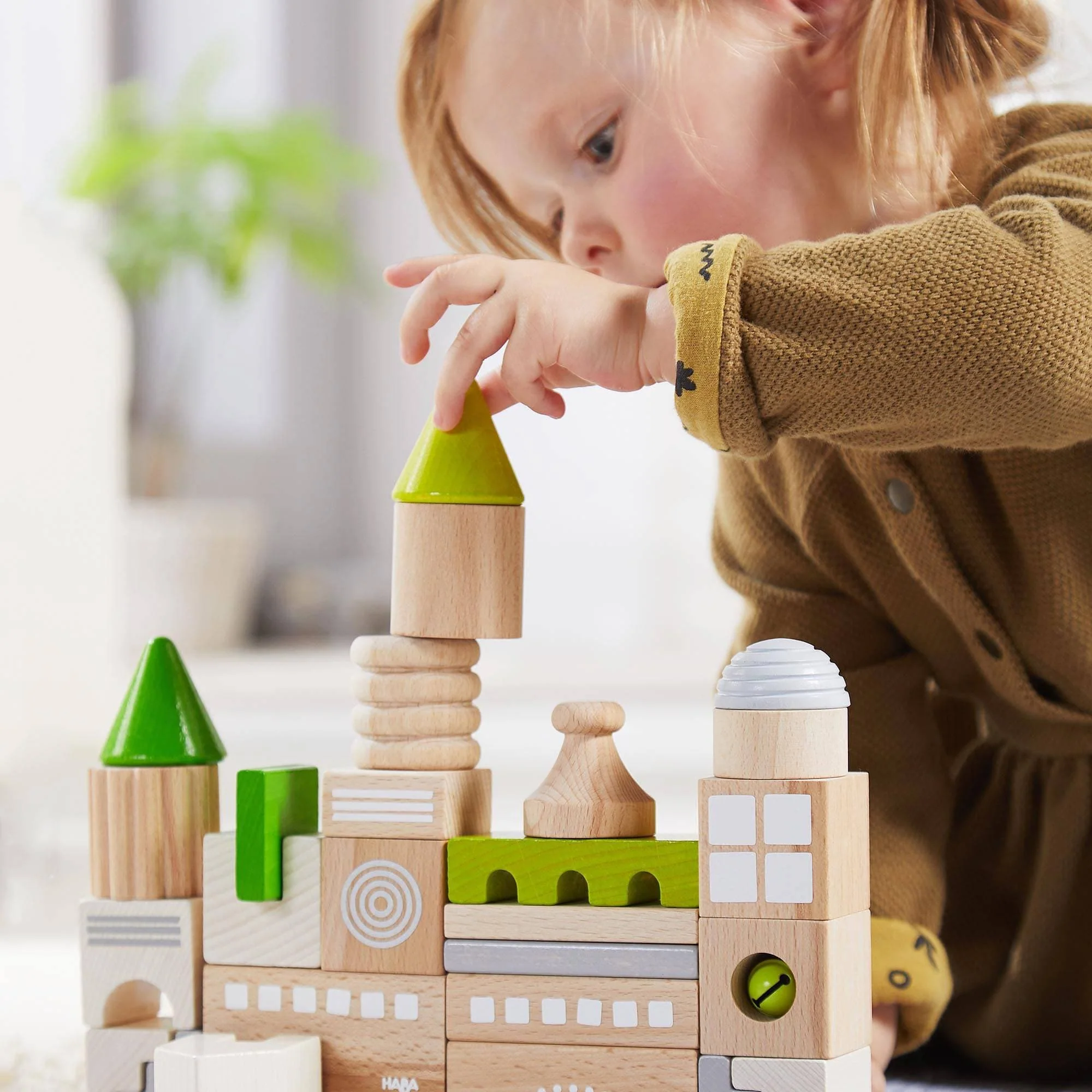 HABA Coburg 28 Piece Wooden Building Blocks - Image 2