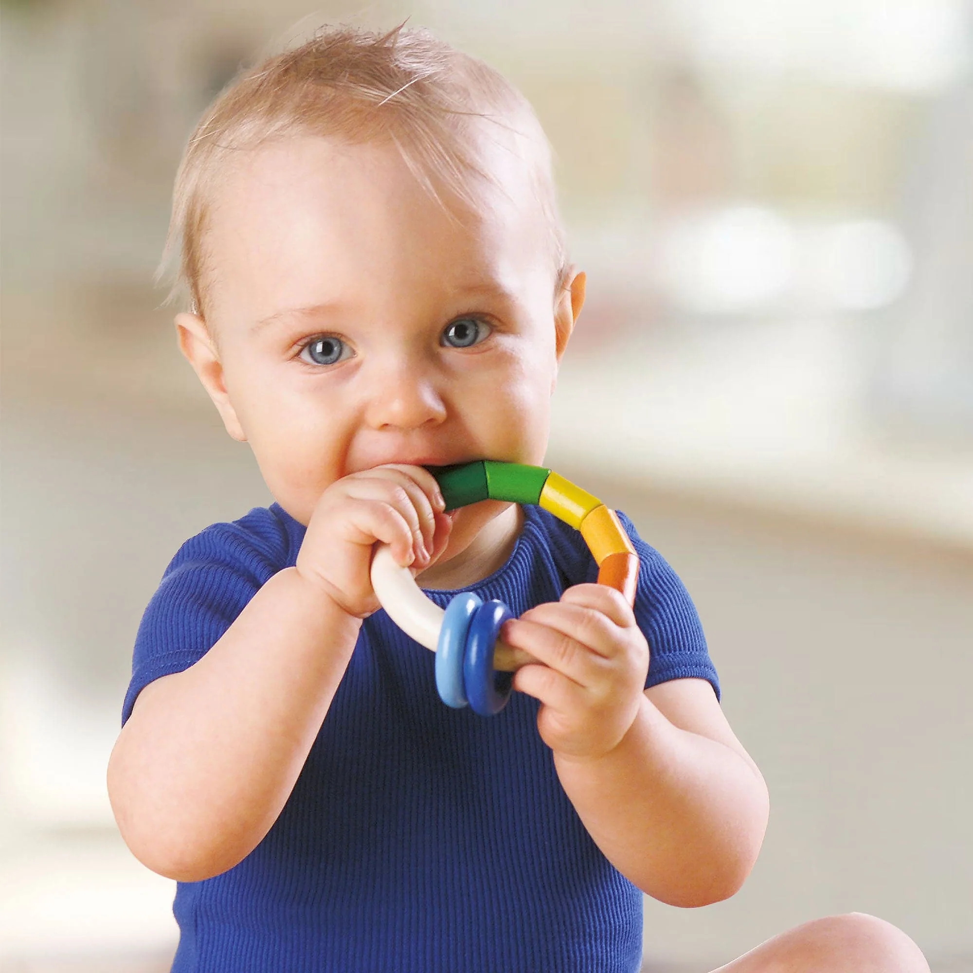 HABA Kringelring Wooden Baby Rattle - Image 4