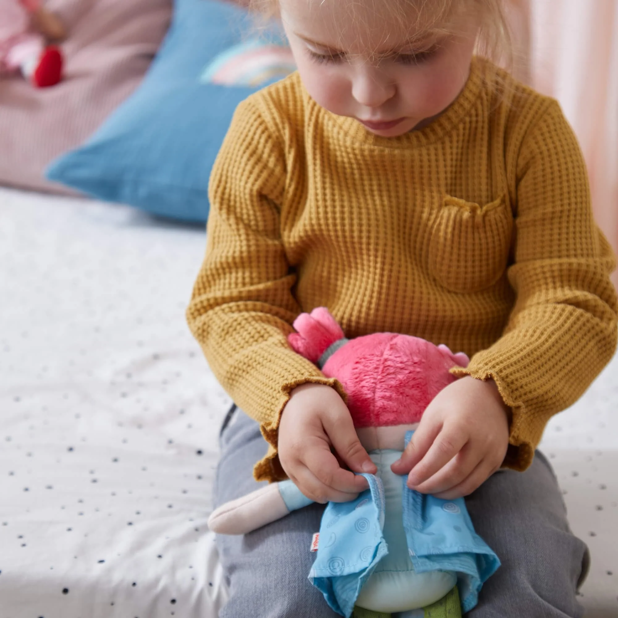 HABA Snug Up Doll Philine - Image 4