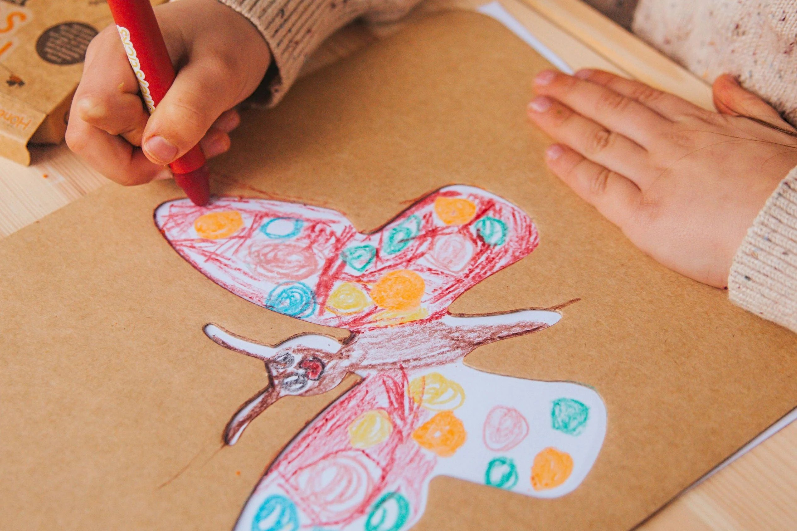 Stencils and Crayons Activity Set - Image 3