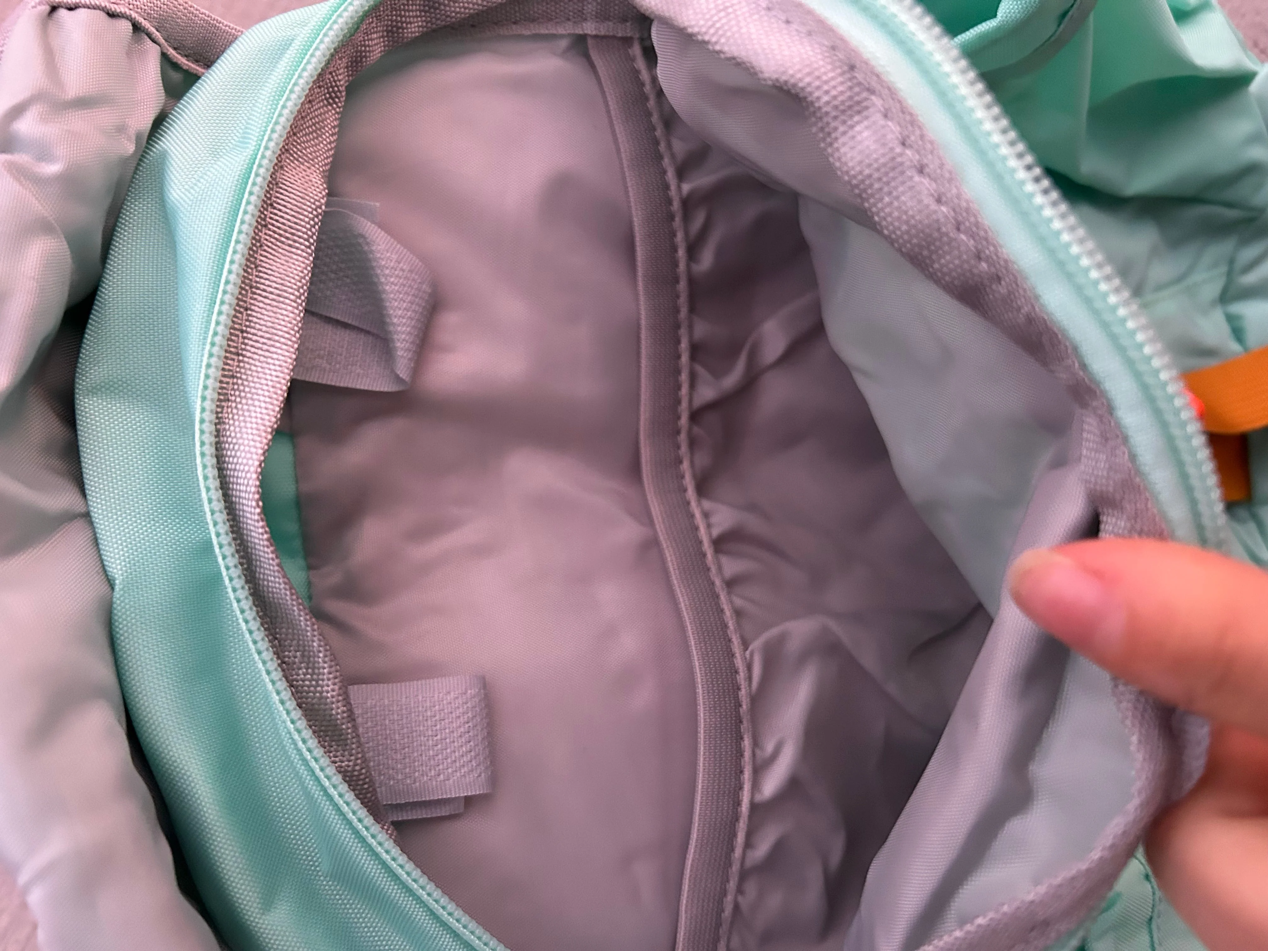 Keep the Littles Wild Kid’s (Ages 2 to 7) light blue Hiking Pack - Water Bladder System Compatible for Young Hikers - Image 5