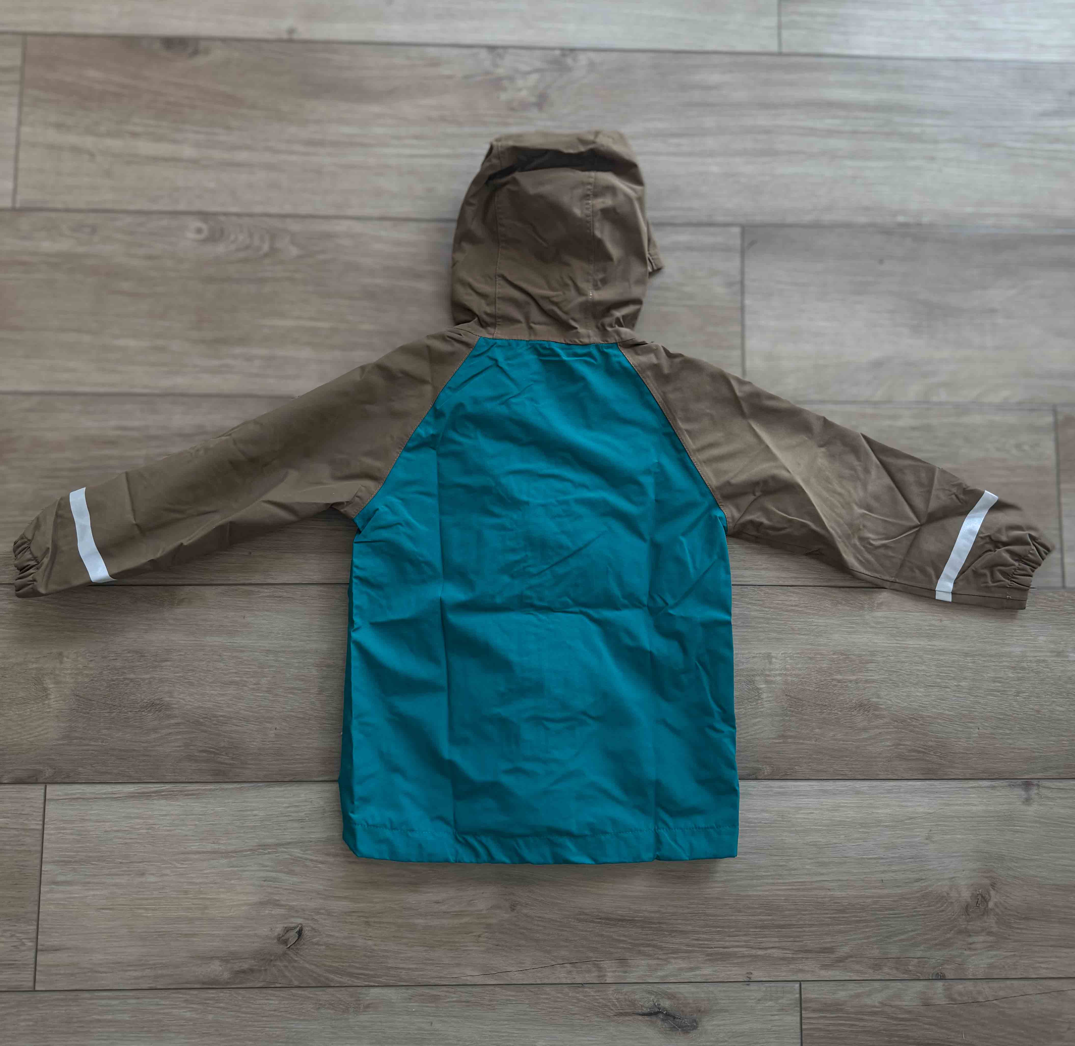 Keep the Littles Wild Rain jacket- waterproof and reflective - Image 2