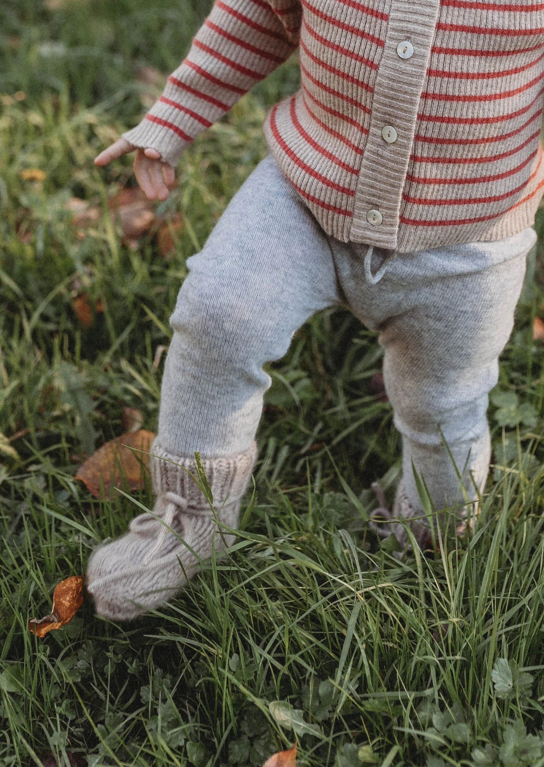 La Petit Lapin Cashmere Booties | Gray - Image 4