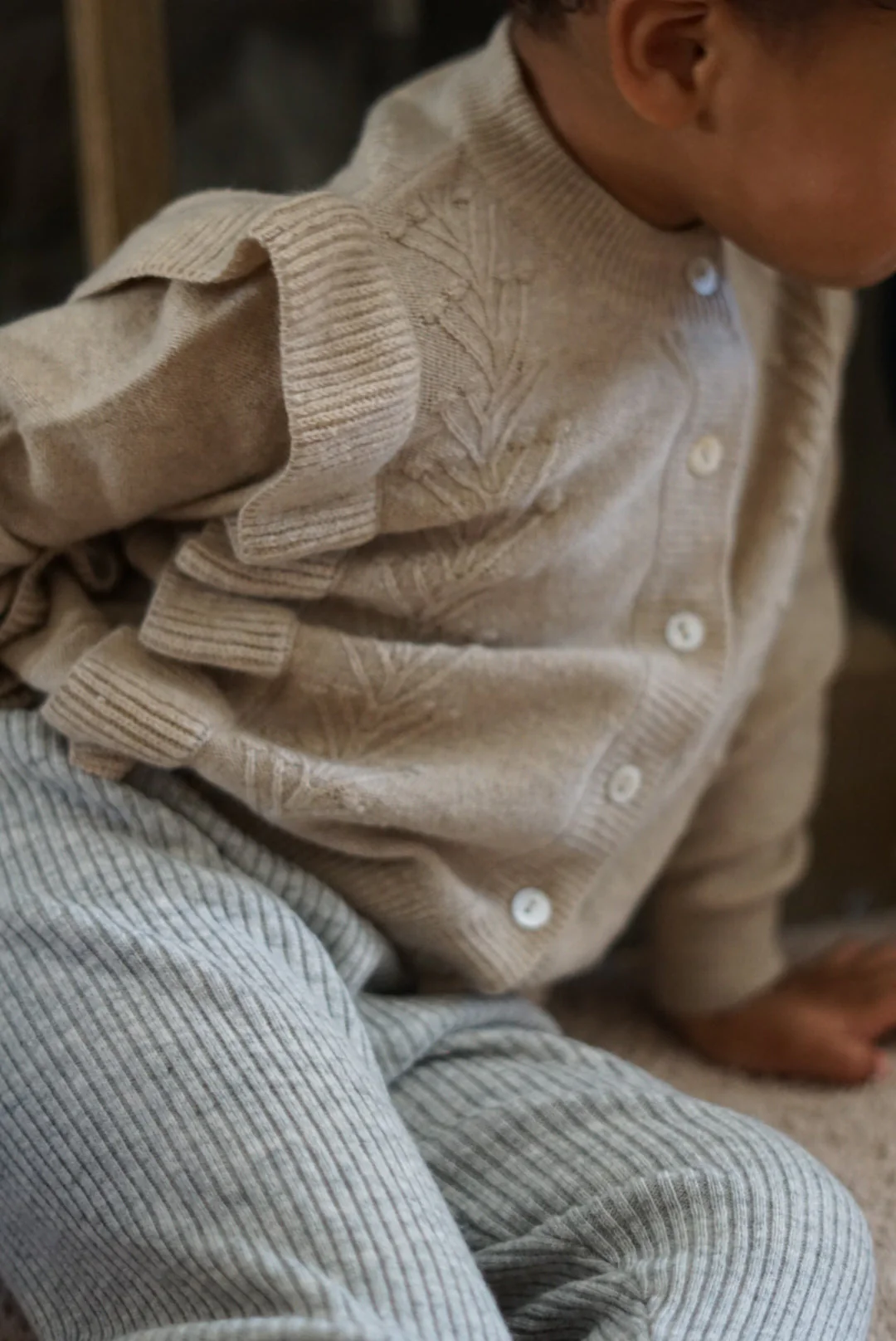 La Petit Lapin Cashmere Frill Applique Cardigan | Ecru - Image 3