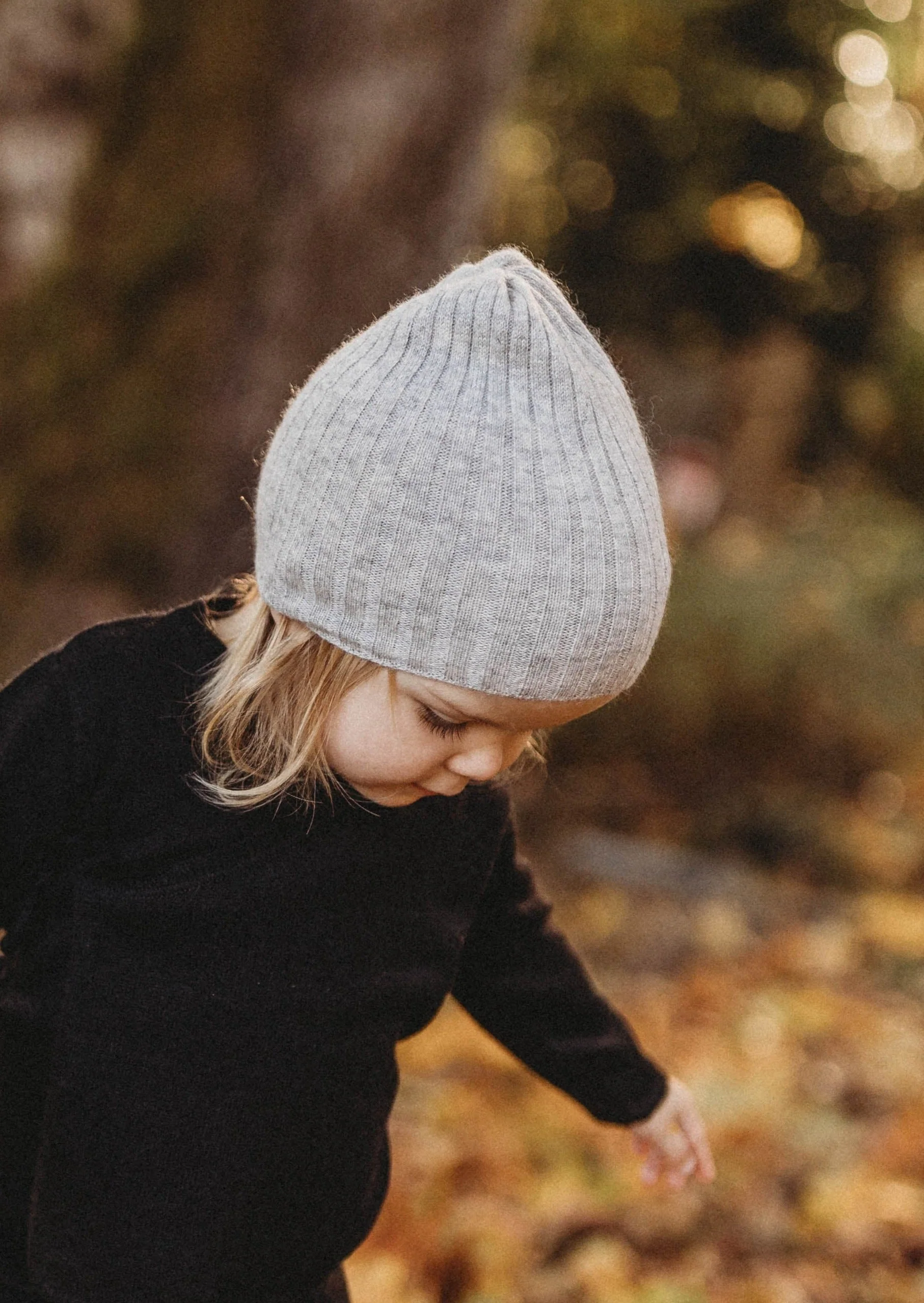 La Petit Lapin Cashmere Rib Beanie | Grey Merle - Image 4
