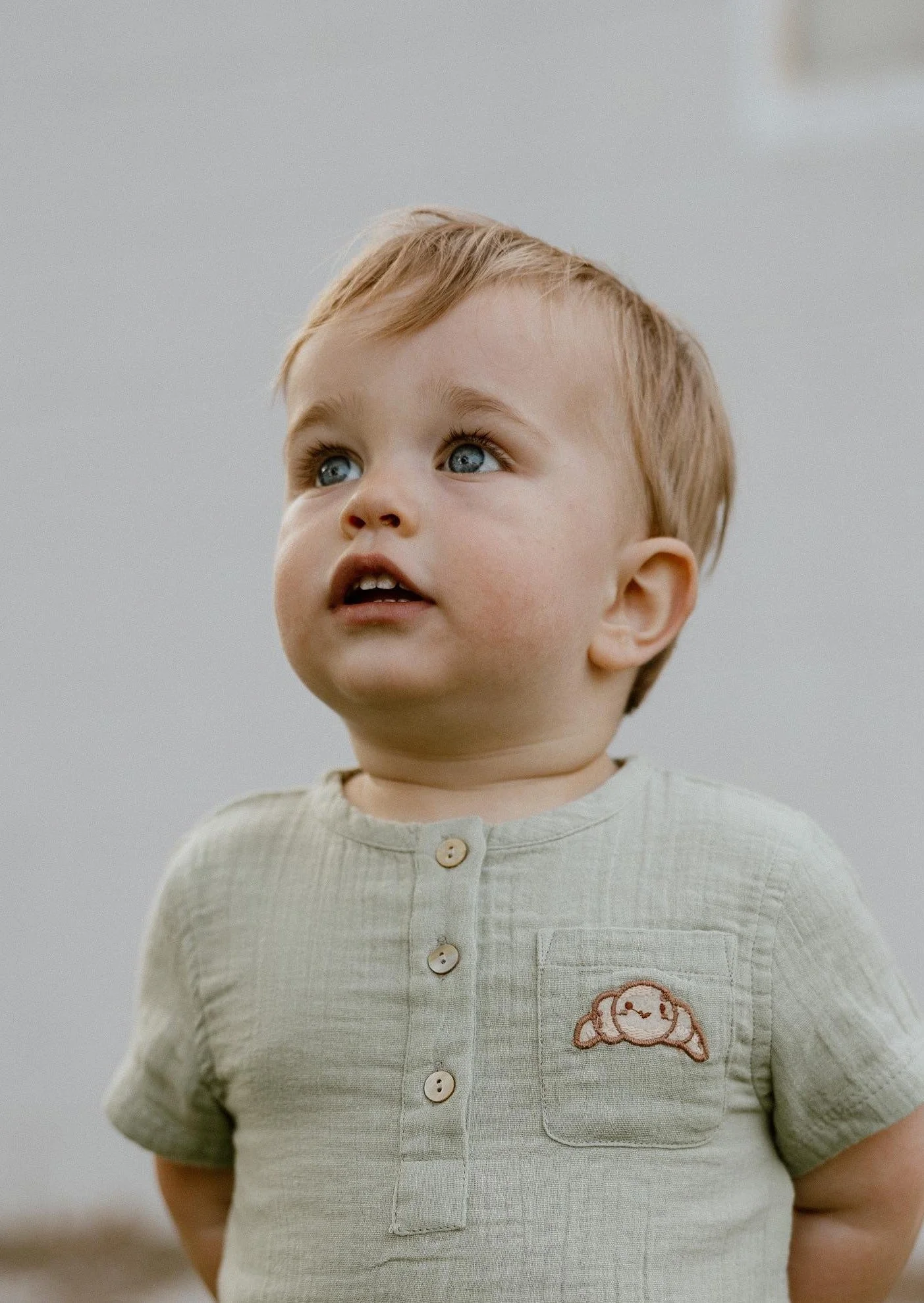 La Petit Lapin Cayden | Organic Muslin Petit Croissant Set | Sage - Image 4