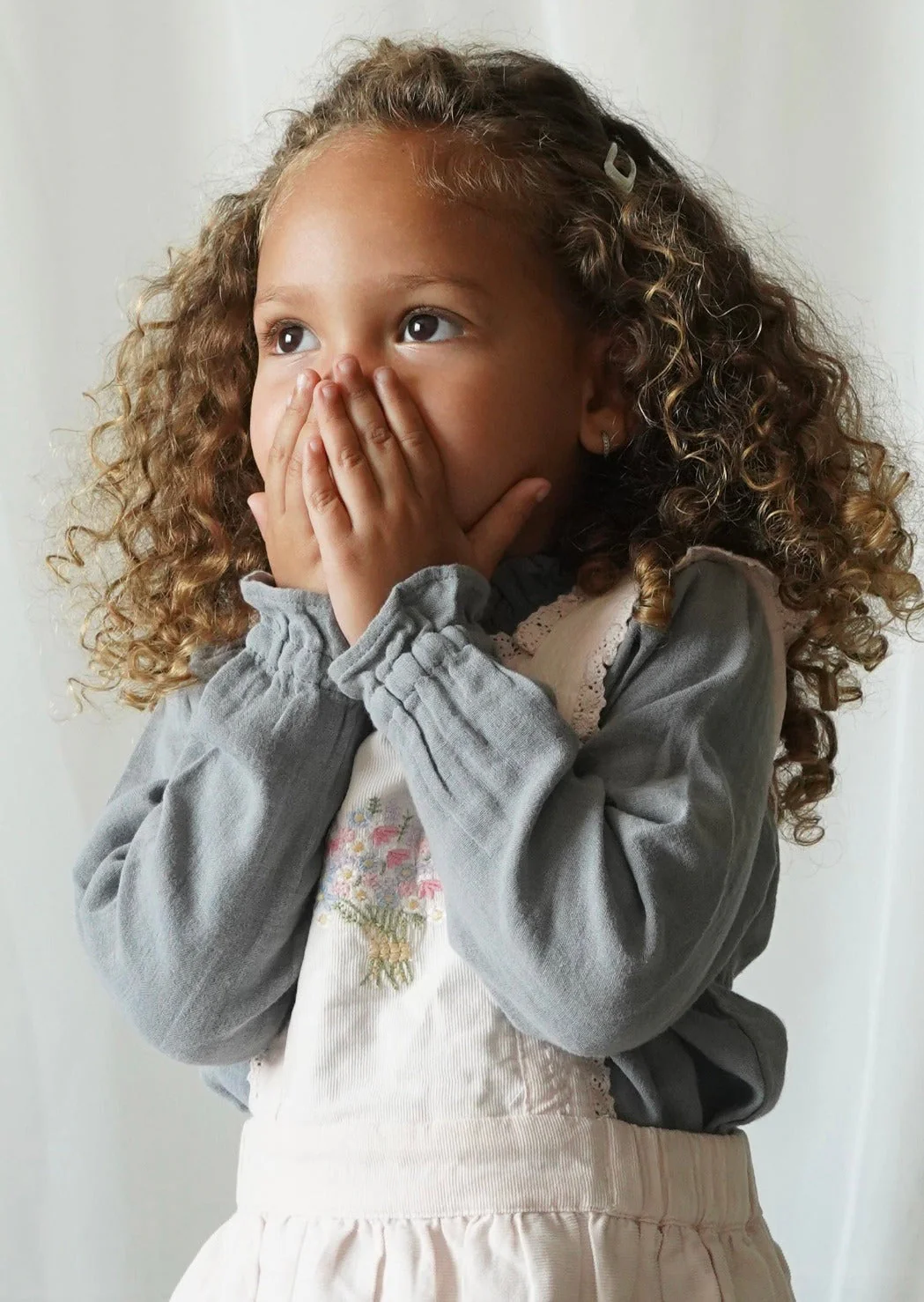 La Petit Lapin Emery | Organic Muslin Cotton Blouse | Slate - Image 2