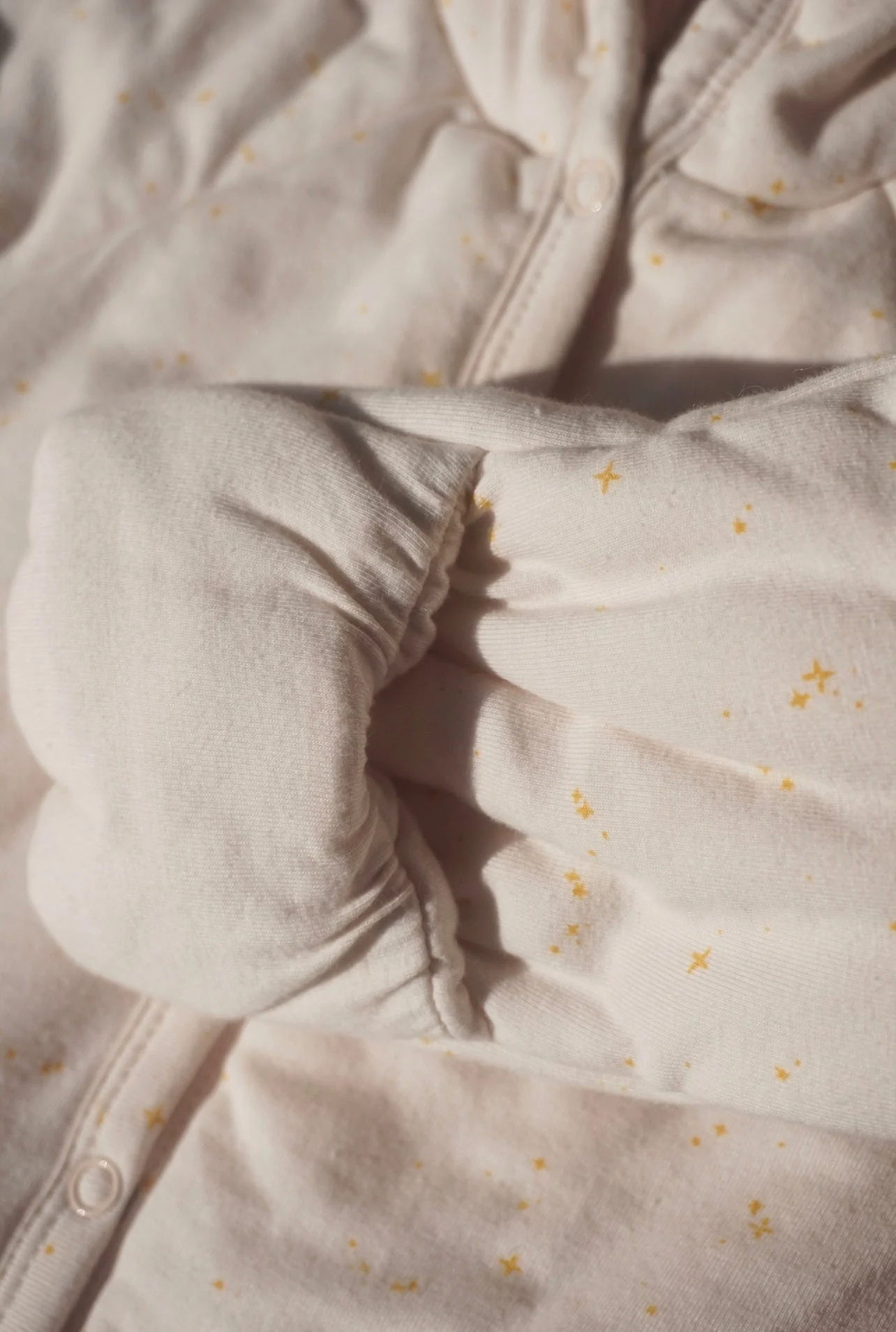 La Petit Lapin Étoile | Organic Cotton Plush Onesie | Blush - Image 3