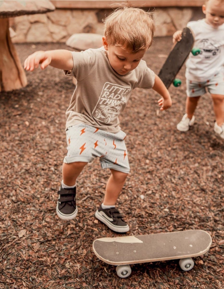 LITTLE RAD THINGS SPARK RETRO SHORTS - Image 7