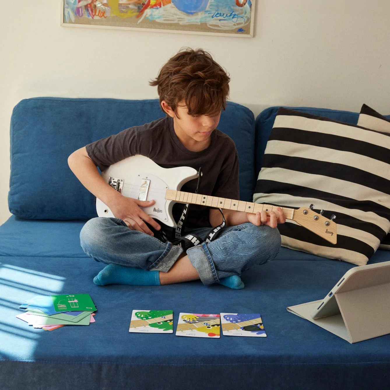 Beatles + loog electric guitar - Image 7
