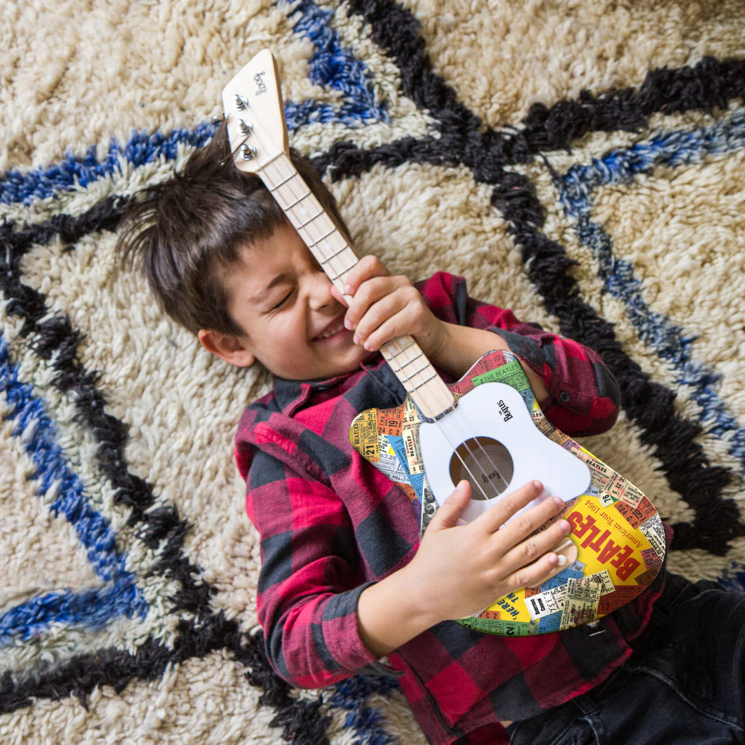 Beatles + loog mini guitar - Image 5