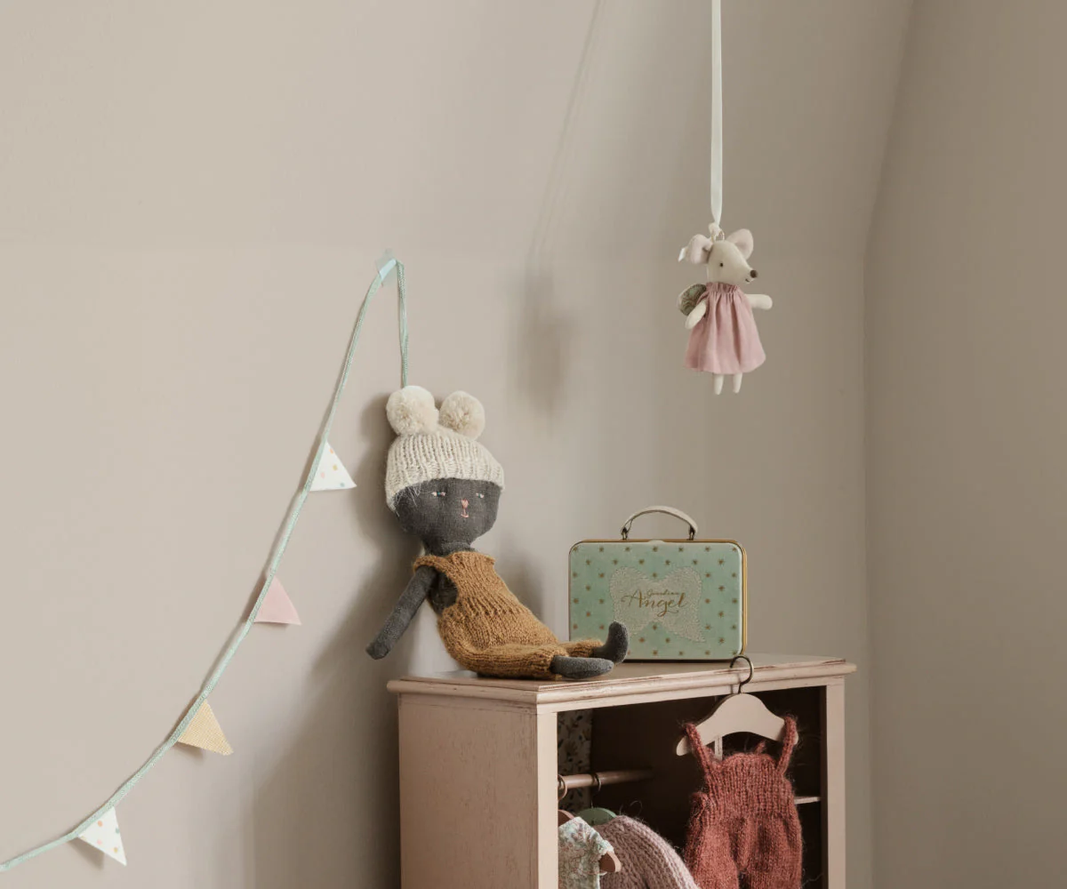 Maileg Angel Mouse in Suitcase, Little Sister - Image 3